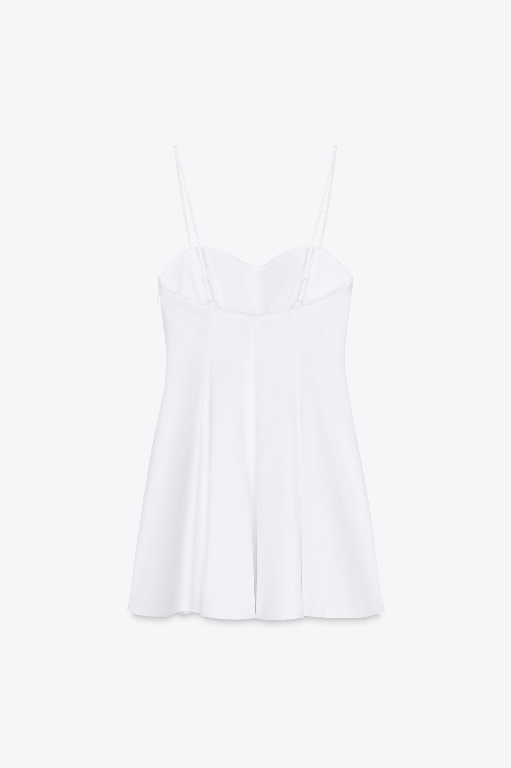 SHORT LACE DRESS Product Image