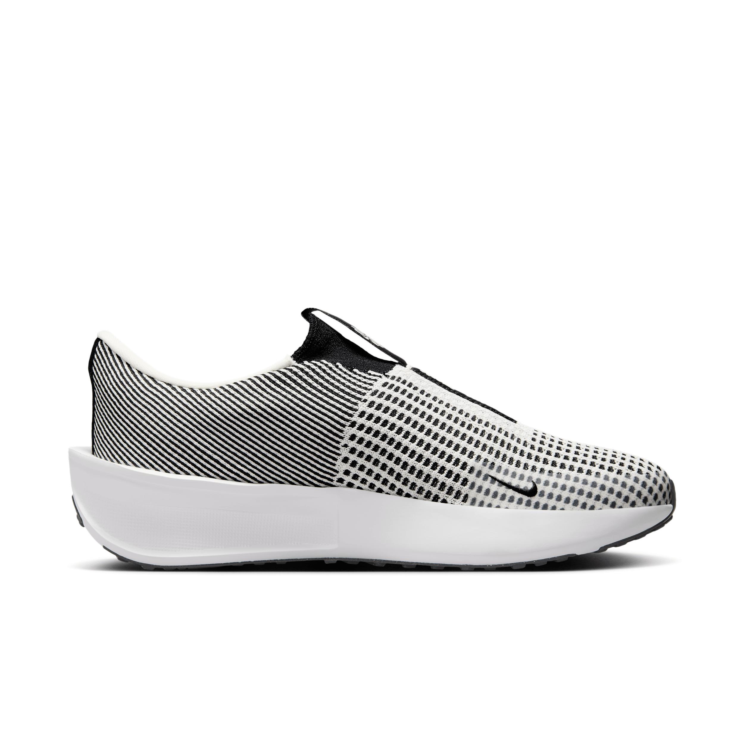 Nike Interact Run EasyOn Men's Road Running Shoes Product Image
