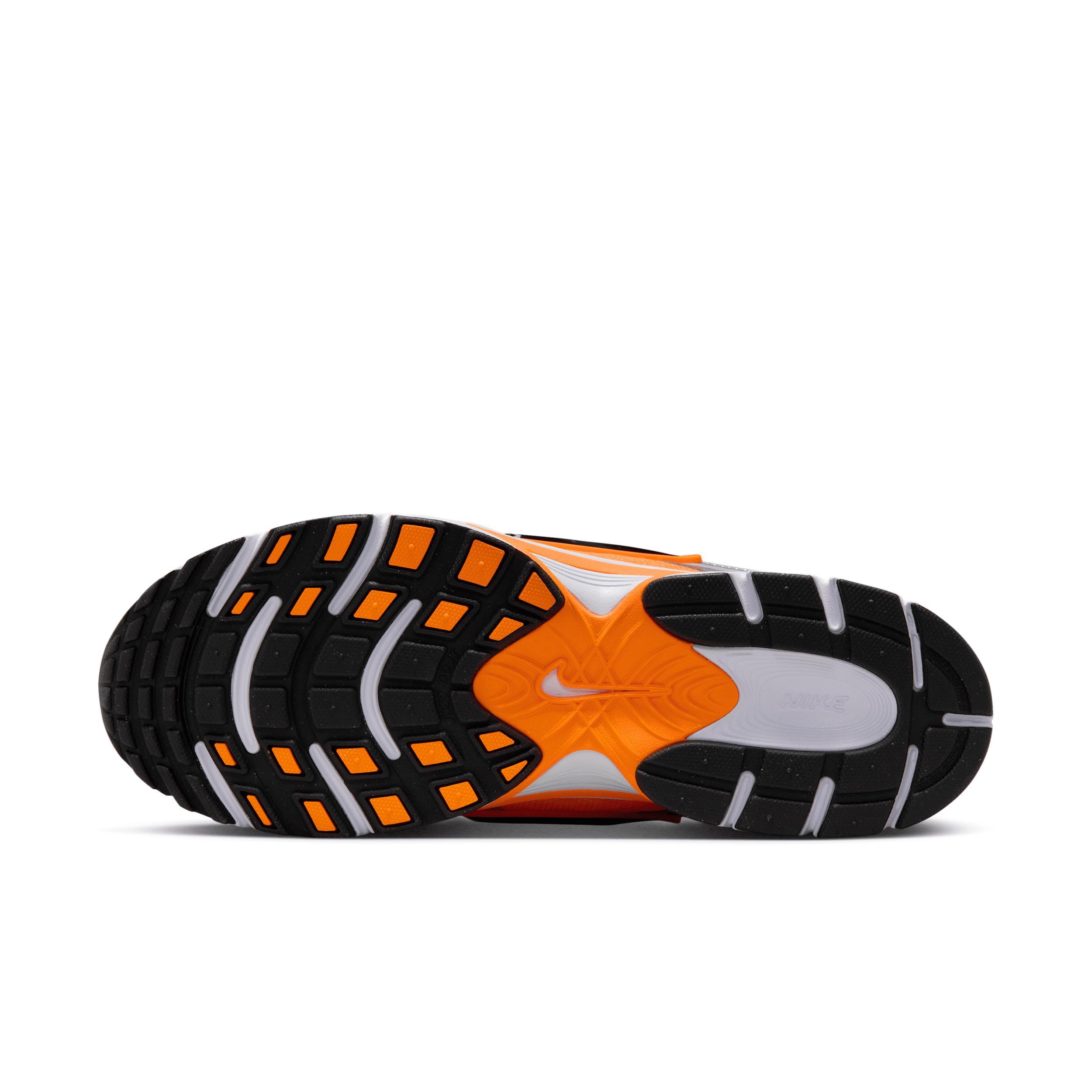 Nike Men's V5 RNR Shoes Product Image