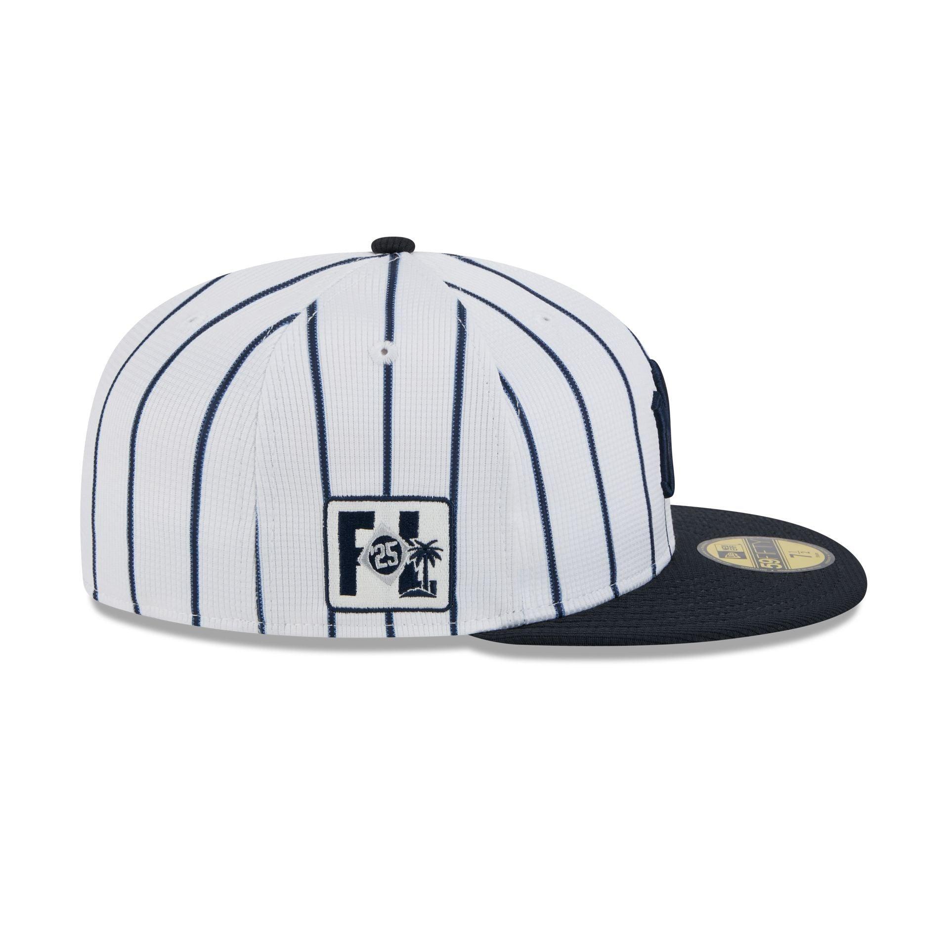 Seattle Mariners Mascot Navy 9FIFTY Snapback Hat Male Product Image