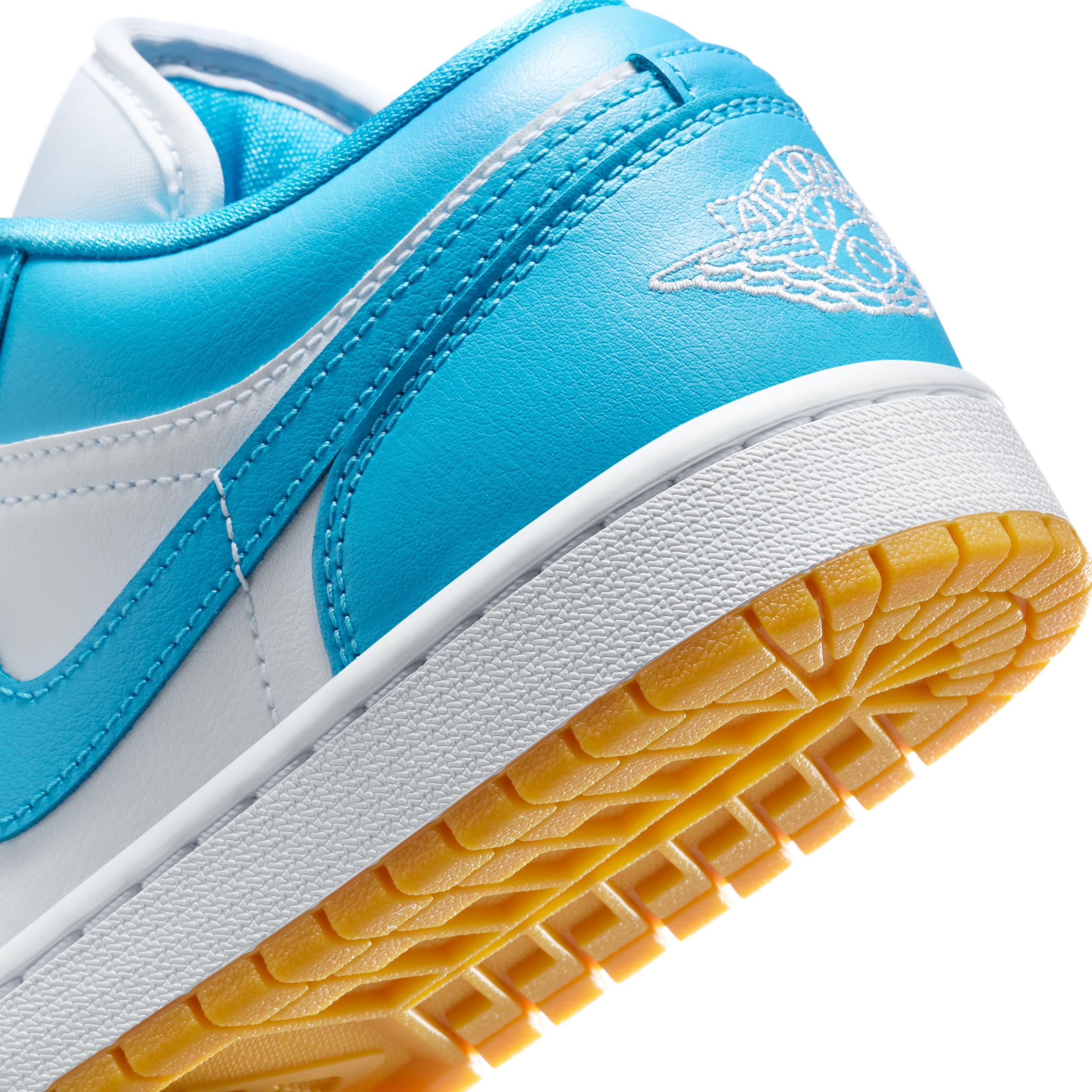 Womens Air Jordan 1 Low Shoes Product Image