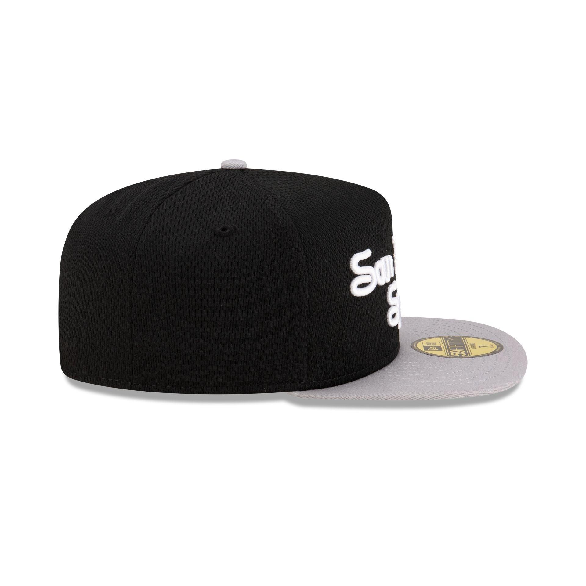 San Antonio Spurs Dashmark Mesh 59FIFTY A-Frame Fitted Hat Male Product Image