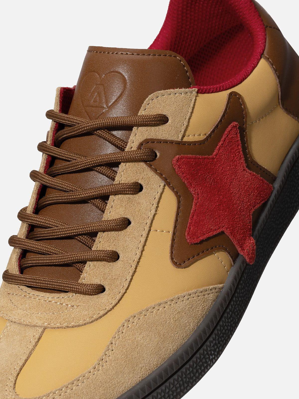 Triple Star Embroidery Star Gum Sole Skate Shoes Product Image
