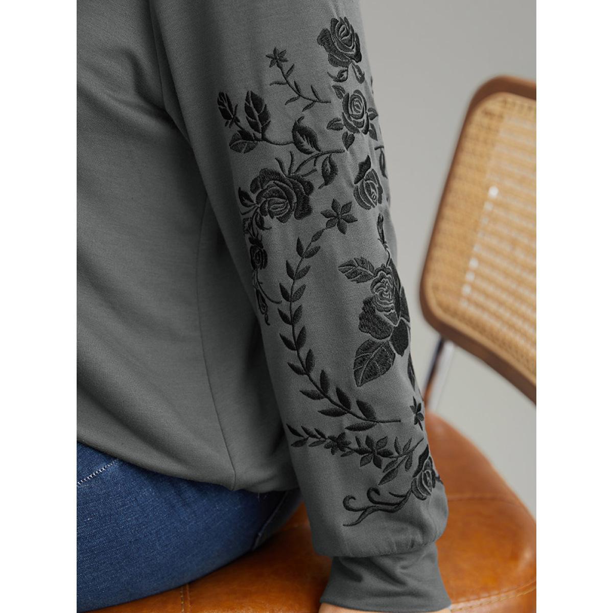 Plus Size Plants Embroidered Elastic Cuffs Crew Neck Sweatshirt Women Gray Casual Embroidered Round Neck Everyday Sweatshirts BloomChic 12/L Product Image