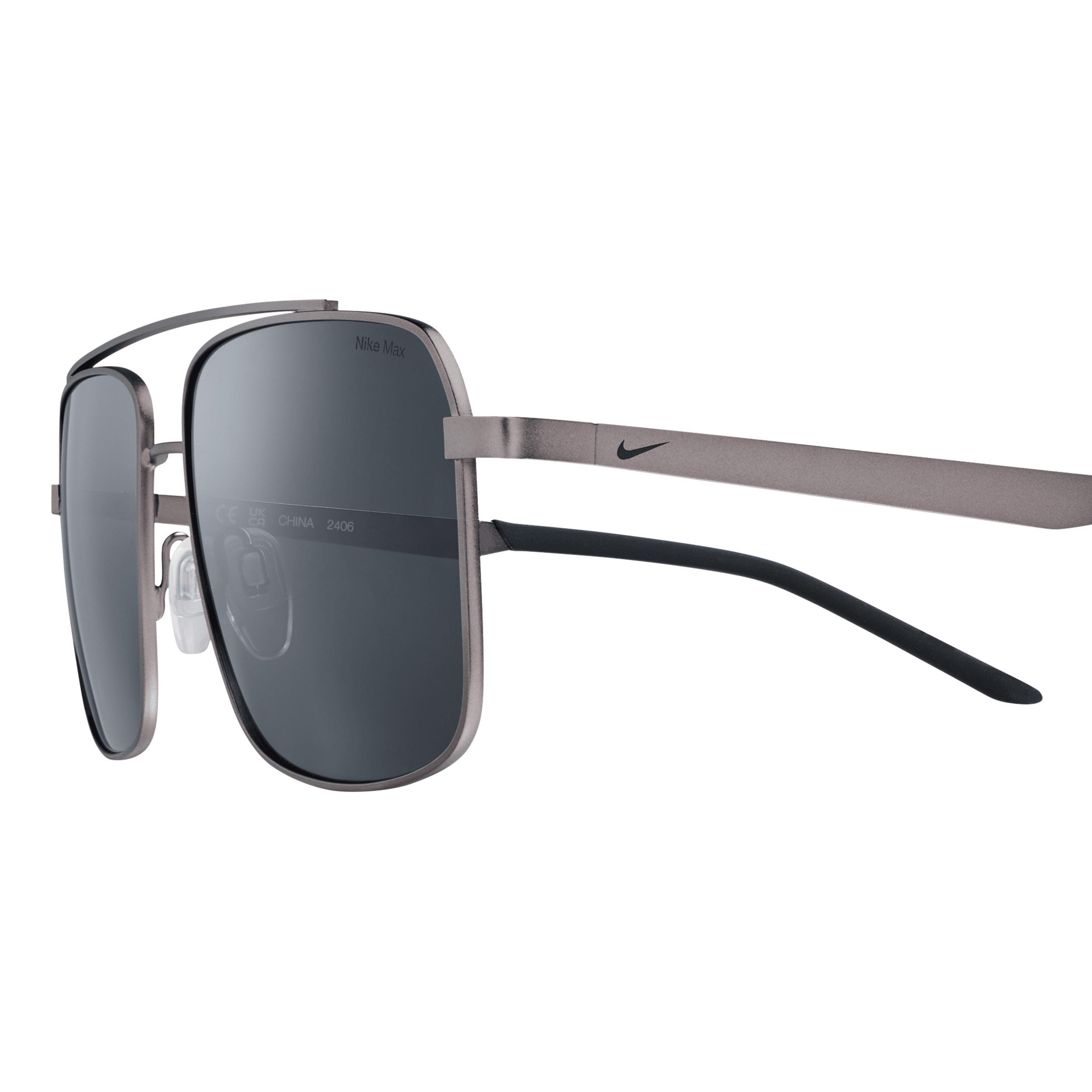 Nike Men's Traveler Strike Polarized Sunglasses Product Image