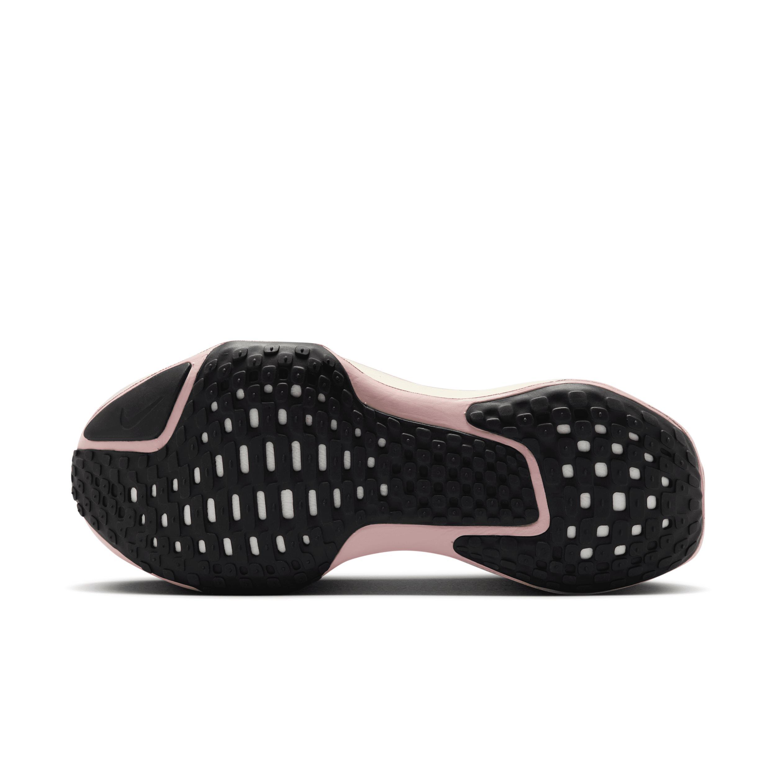 Nike Women's Invincible 3 Premium Road Running Shoes Product Image