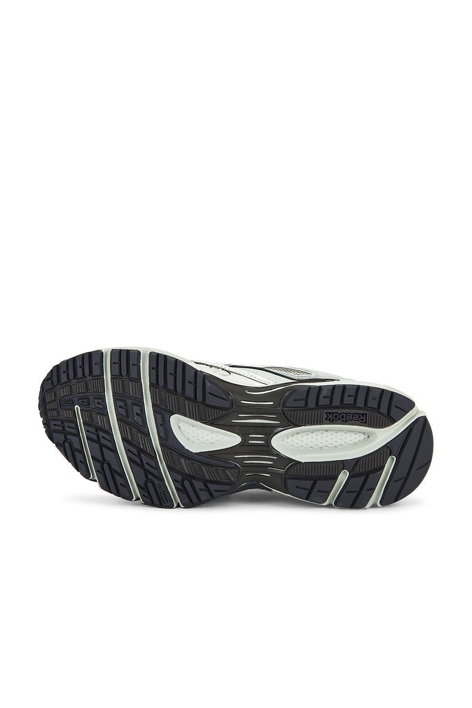 Premier Road Ultra Sneakers Product Image