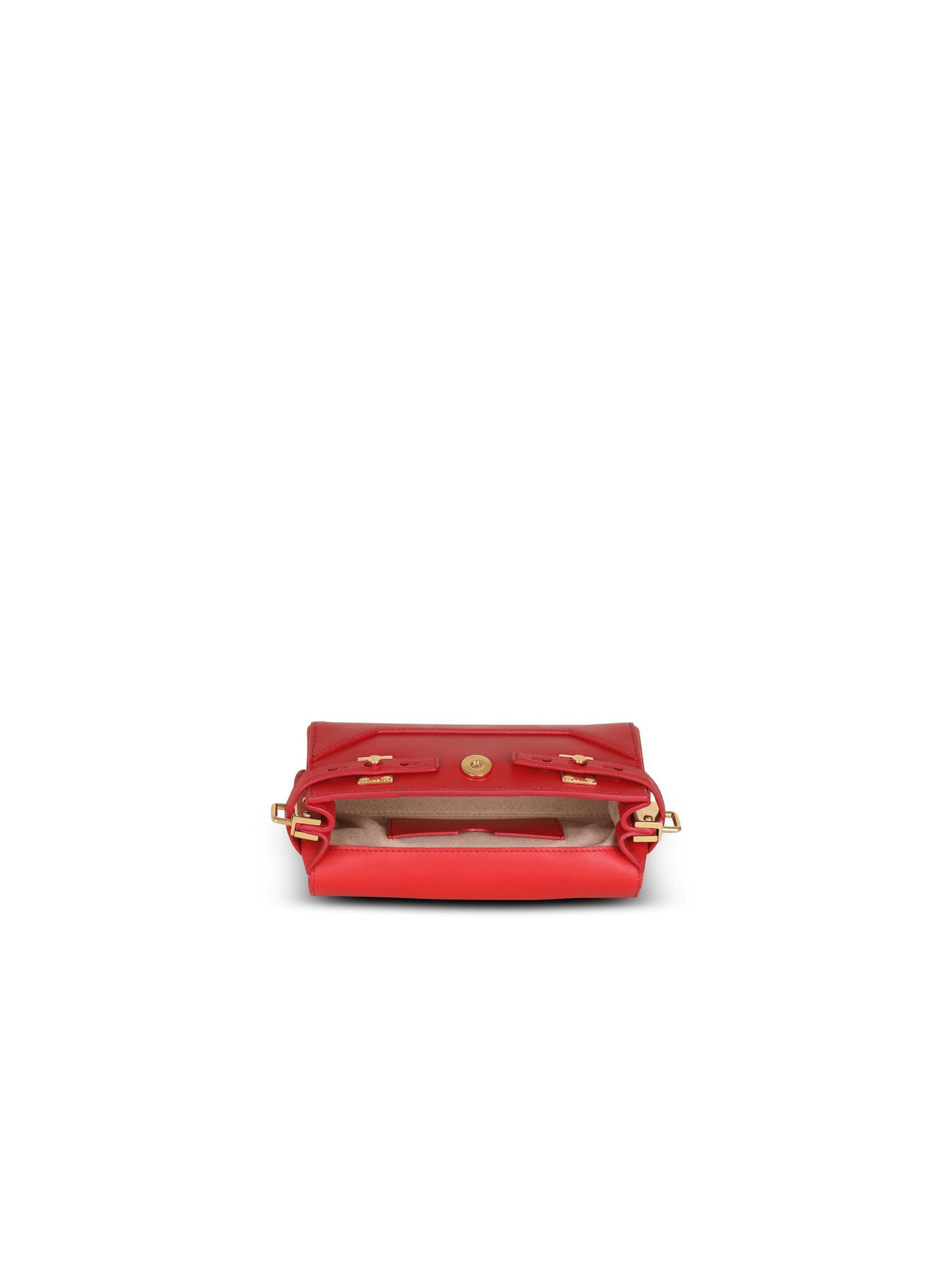 Smooth leather B-Buzz 19 bag Product Image