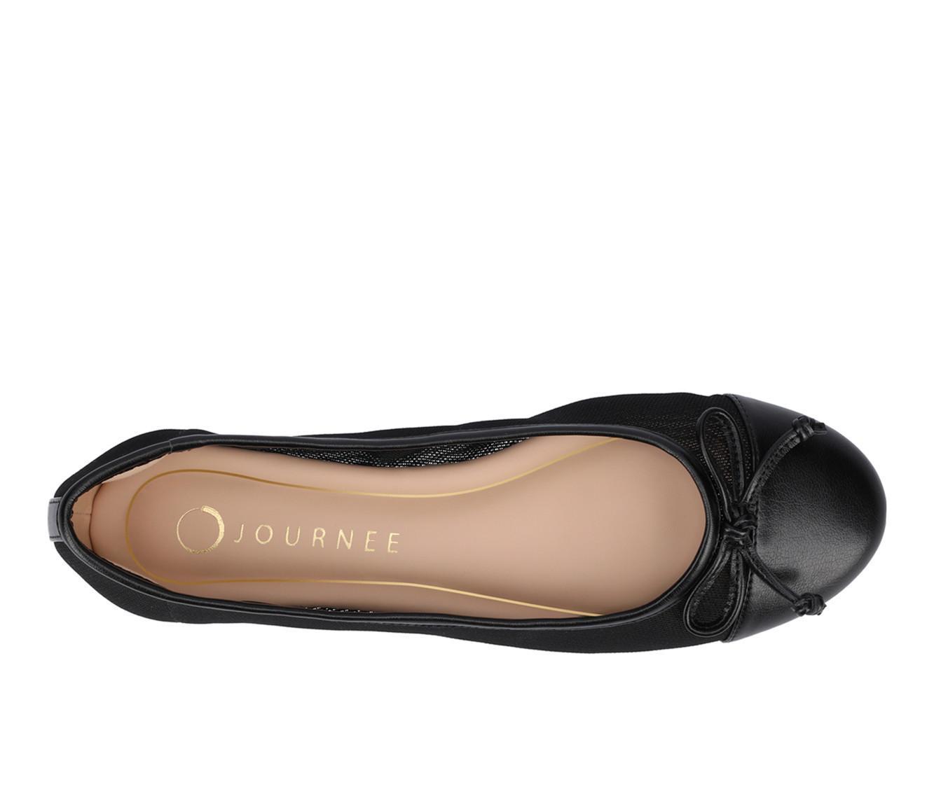 Women's Journee Collection Kaiah Flats Product Image