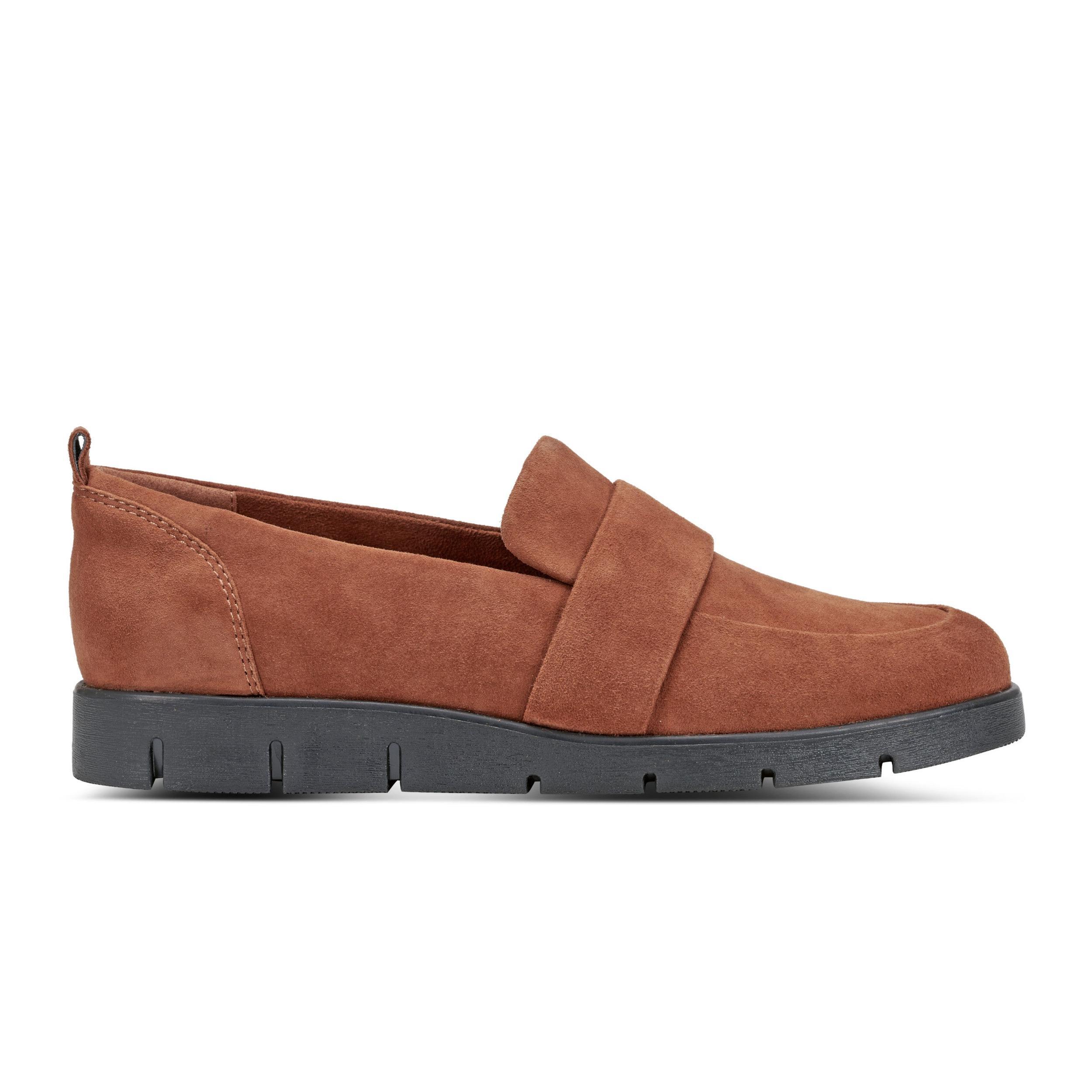 Women's Ramone Casual Lug Sole Loafers Product Image
