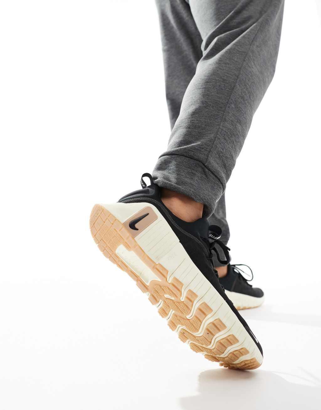Nike Training Free Metcon 6 sneakers black, off-white and brown Product Image