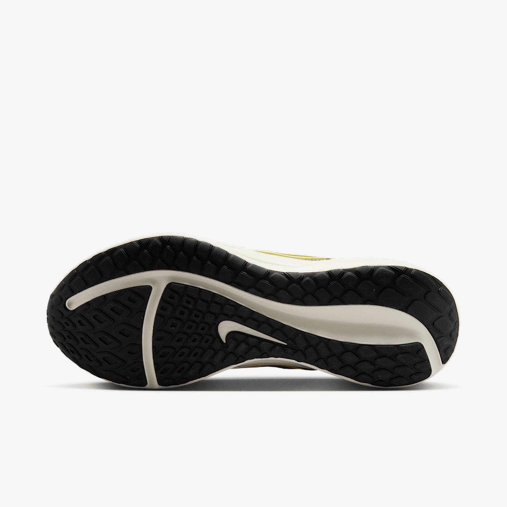 Nike Men's Downshifter 13 Road Running Shoes Product Image