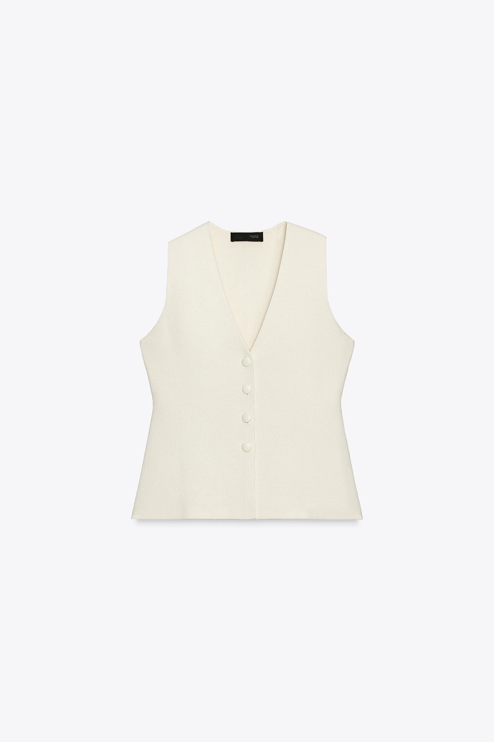 COVERED BUTTON KNIT VEST Product Image