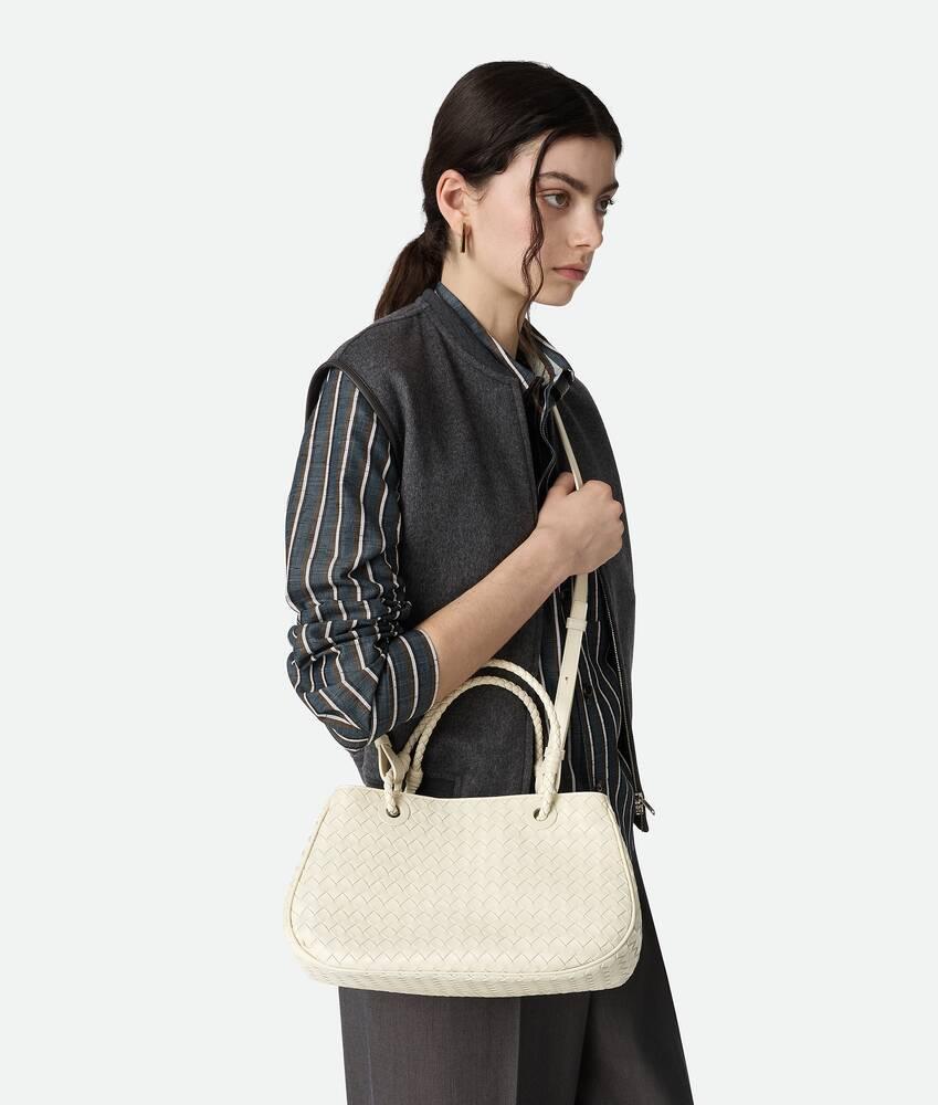 Women's Basket in Sea salt Product Image