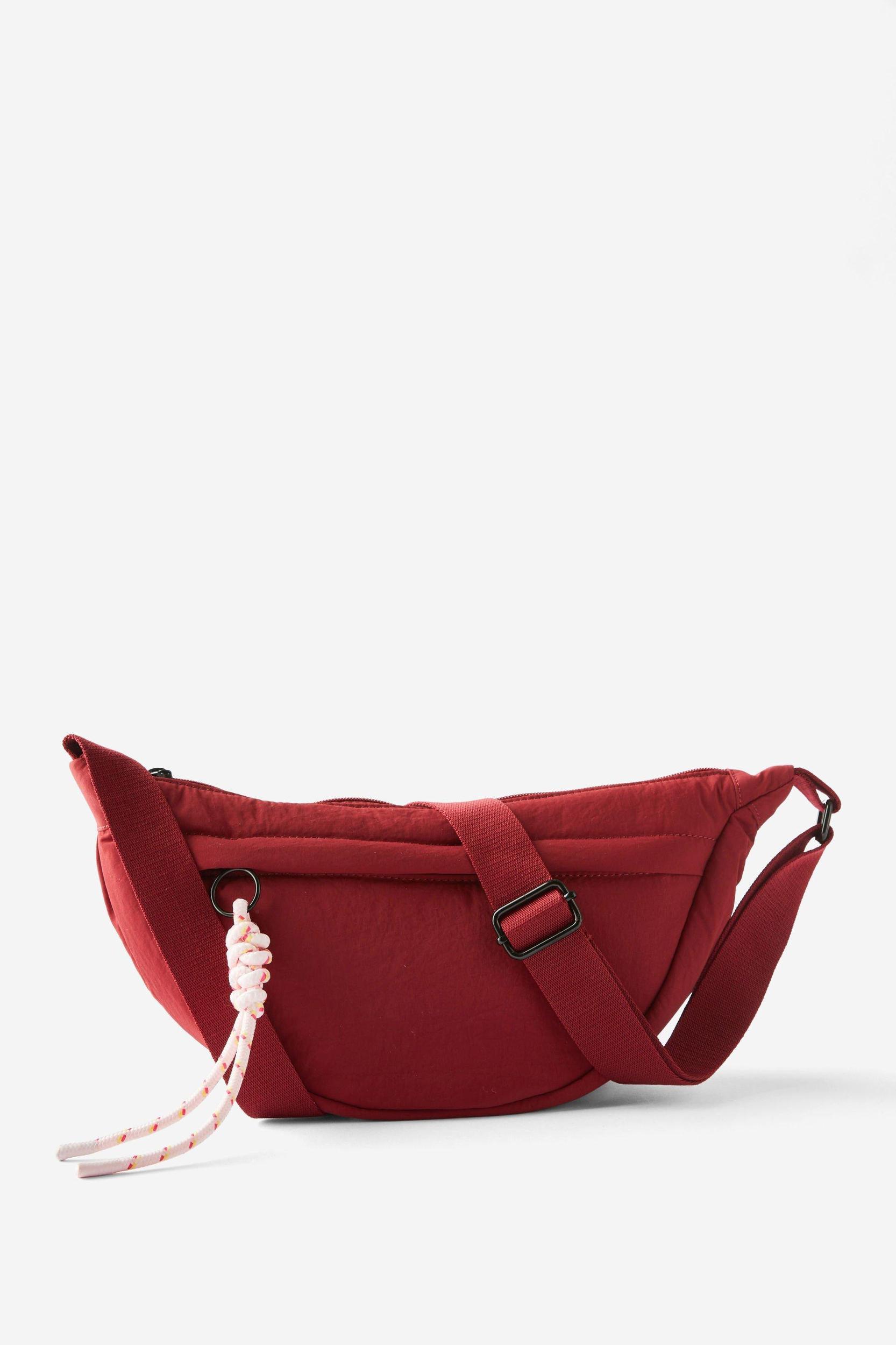 Hiking Sling Bag Product Image