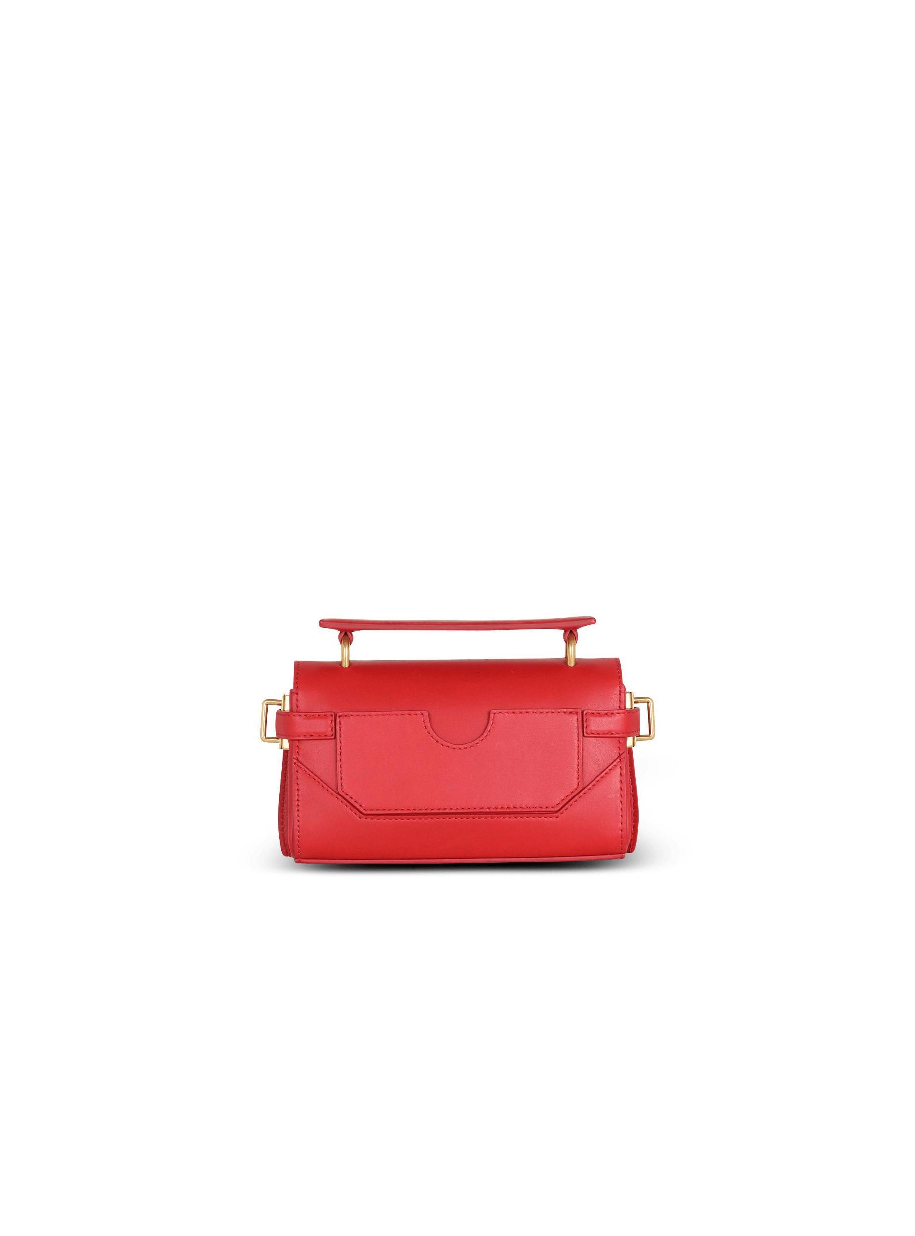 Smooth leather B-Buzz 19 bag Product Image