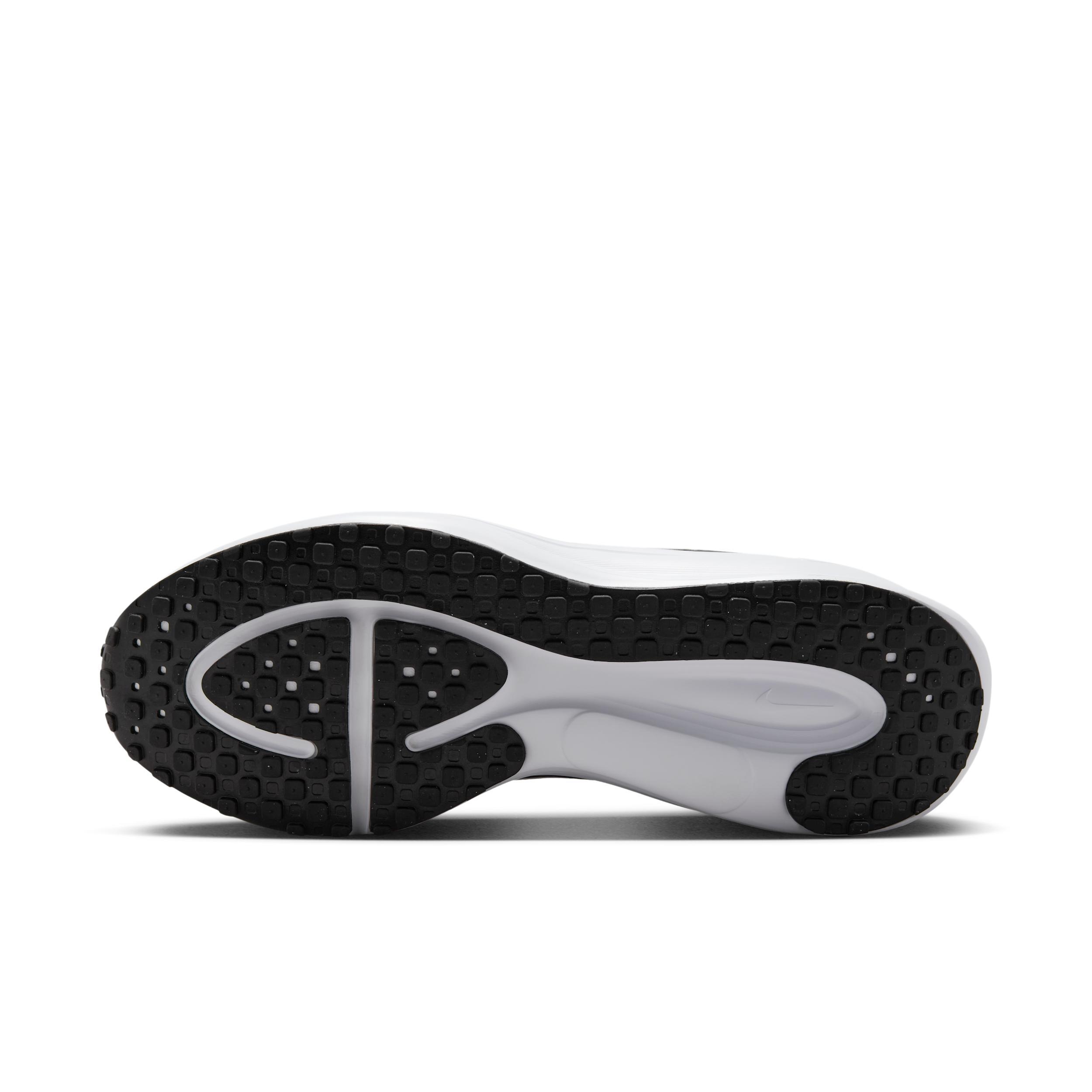 Nike Revolution 8 Men's Road Running Shoes (Extra Wide) Product Image
