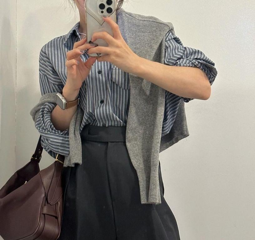 Long Sleeve Collared Striped Button Up Shirt Product Image