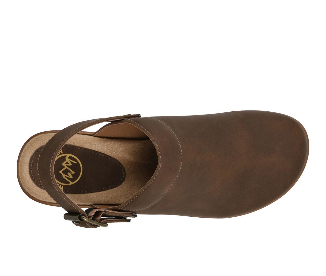 Women's White Mountain Viewable Clogs Product Image