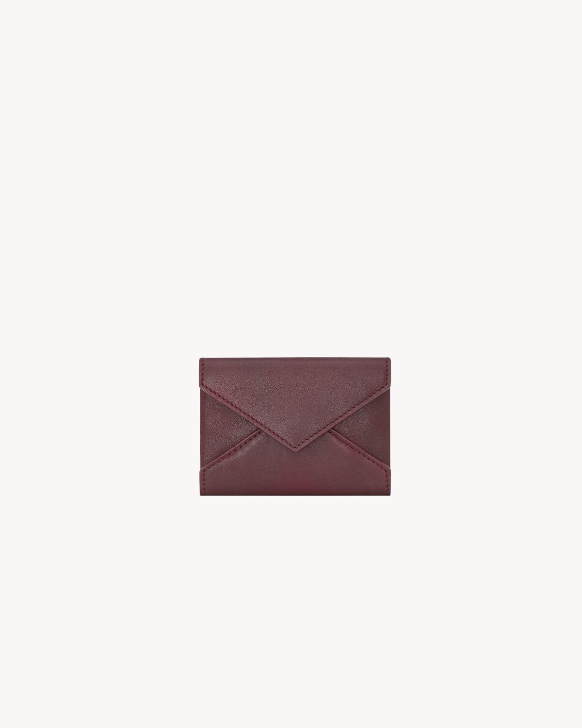 letter wallet in leather Product Image