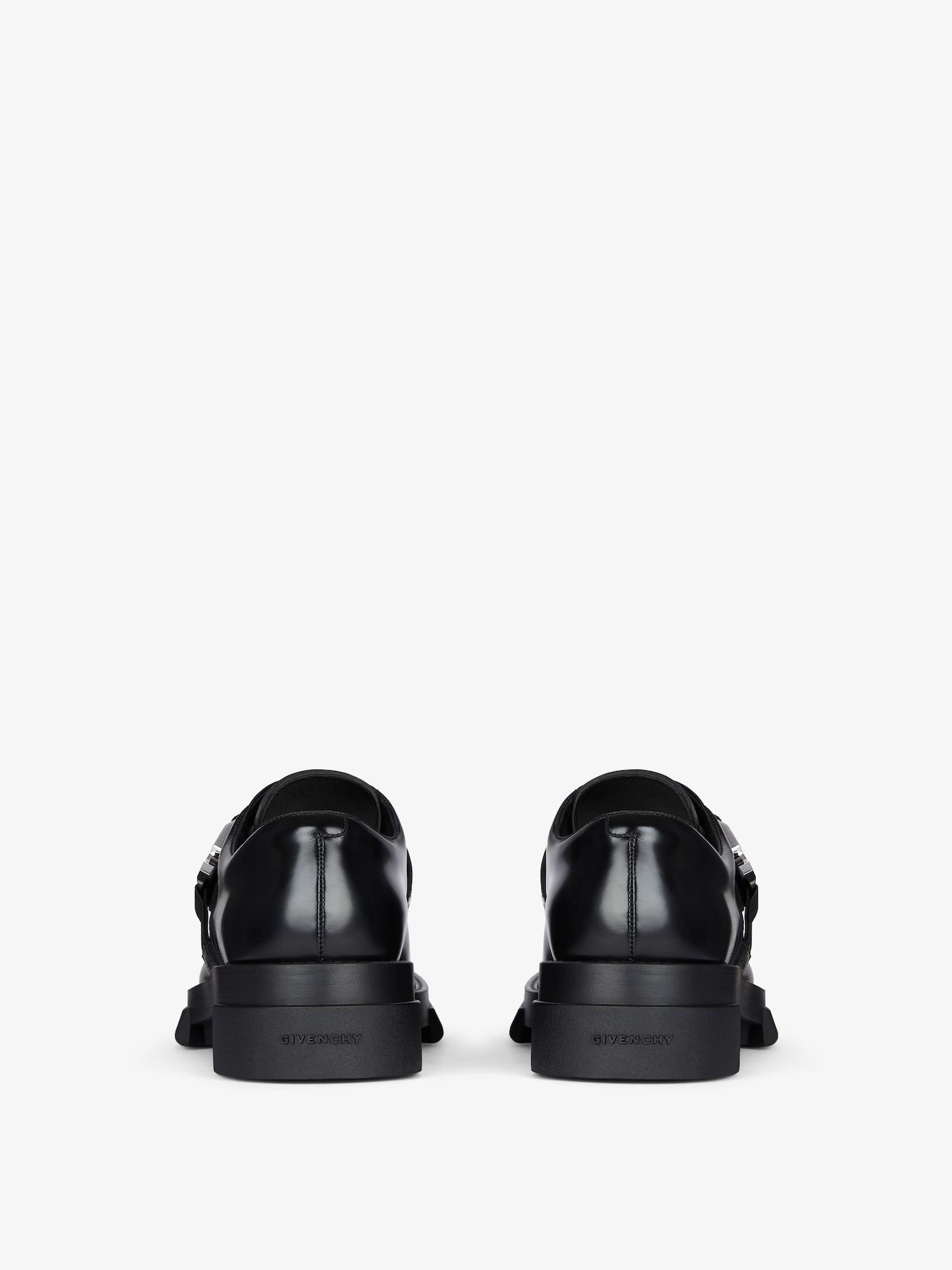 Terra derbies in leather Product Image