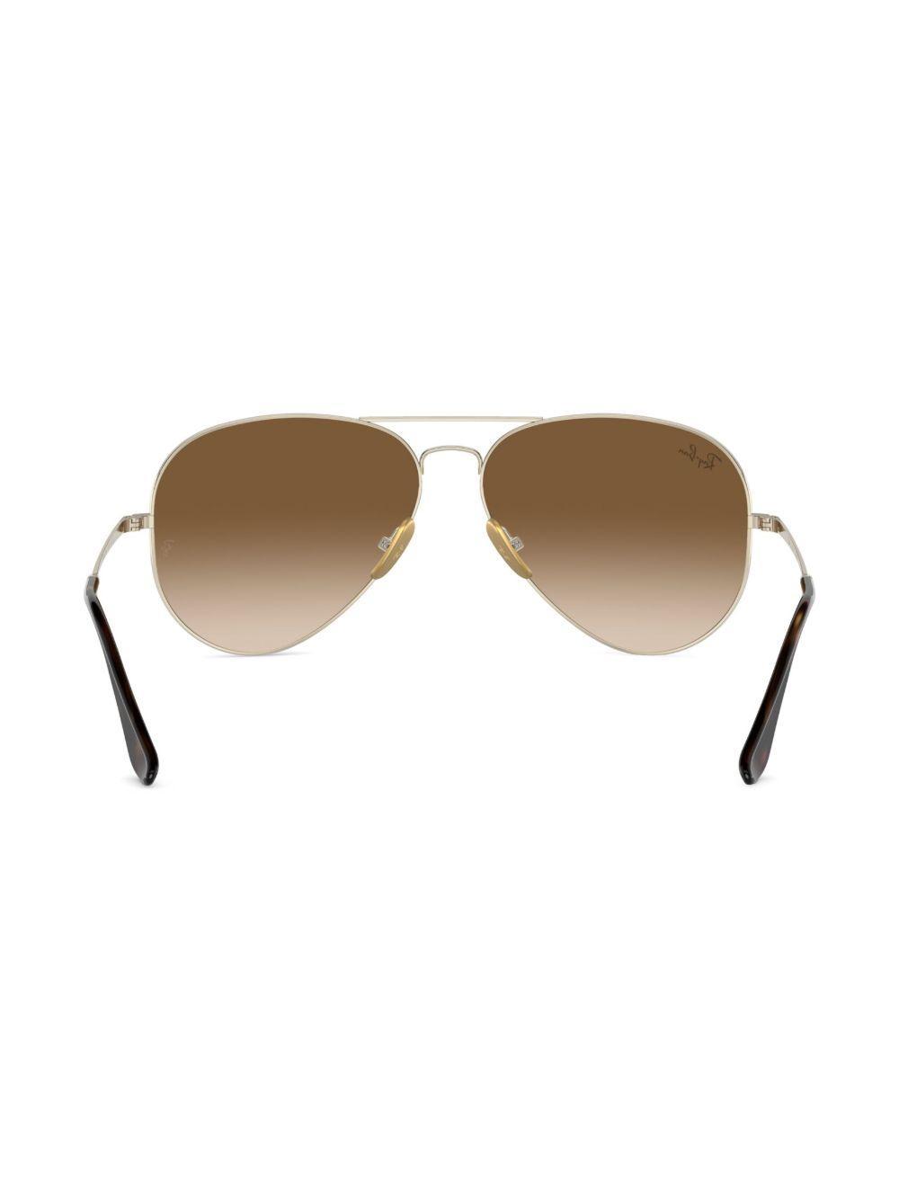 Aviator gradient sunglasses Product Image