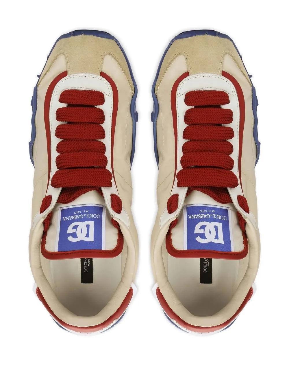 lace-up low-top sneakers Product Image
