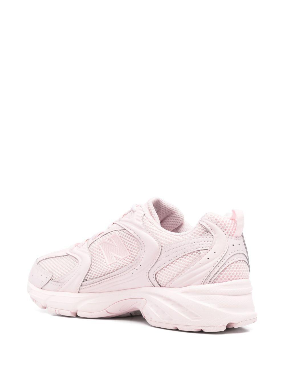 530 sneakers Product Image
