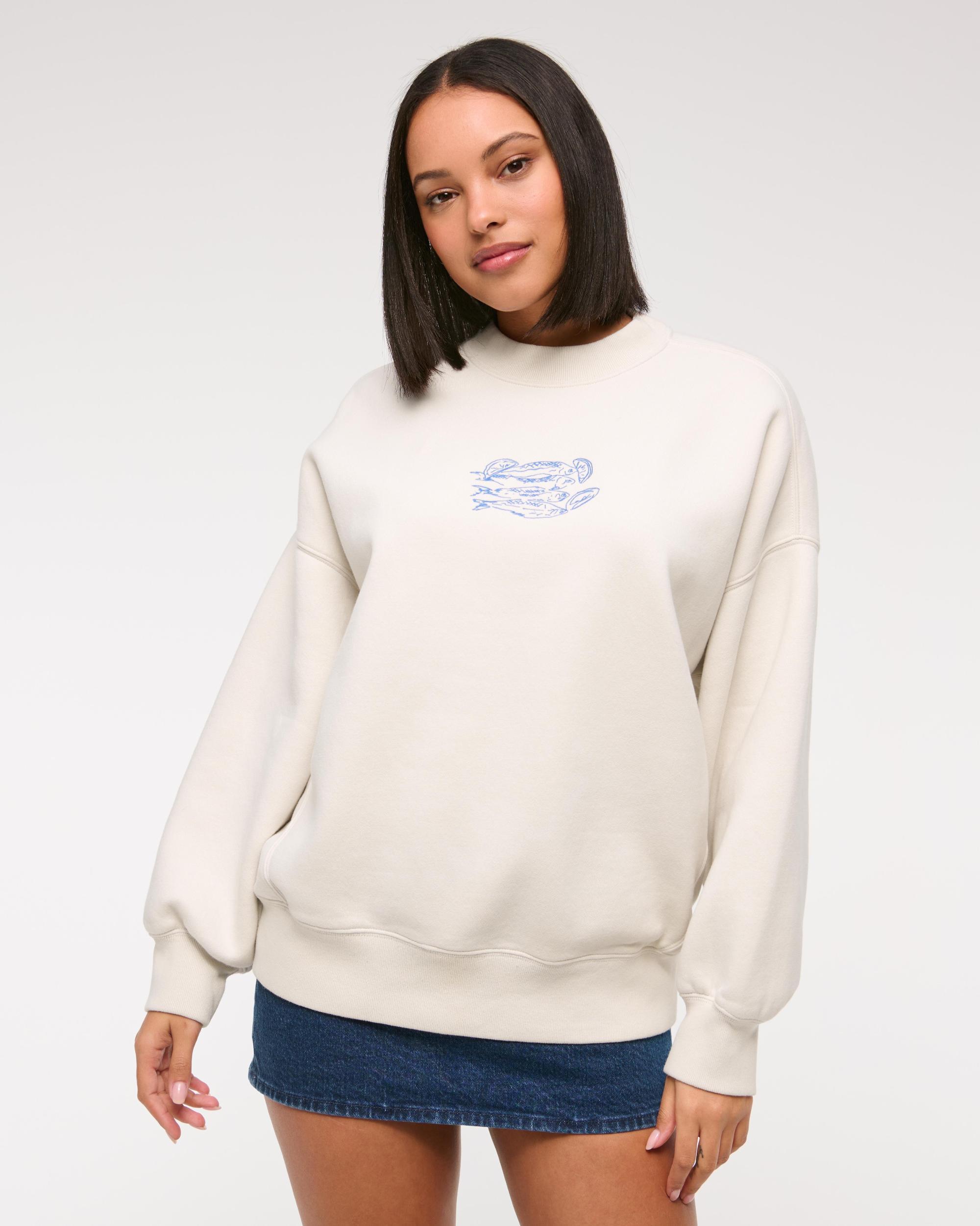 Beach Graphic Oversized Sunday Crew Product Image