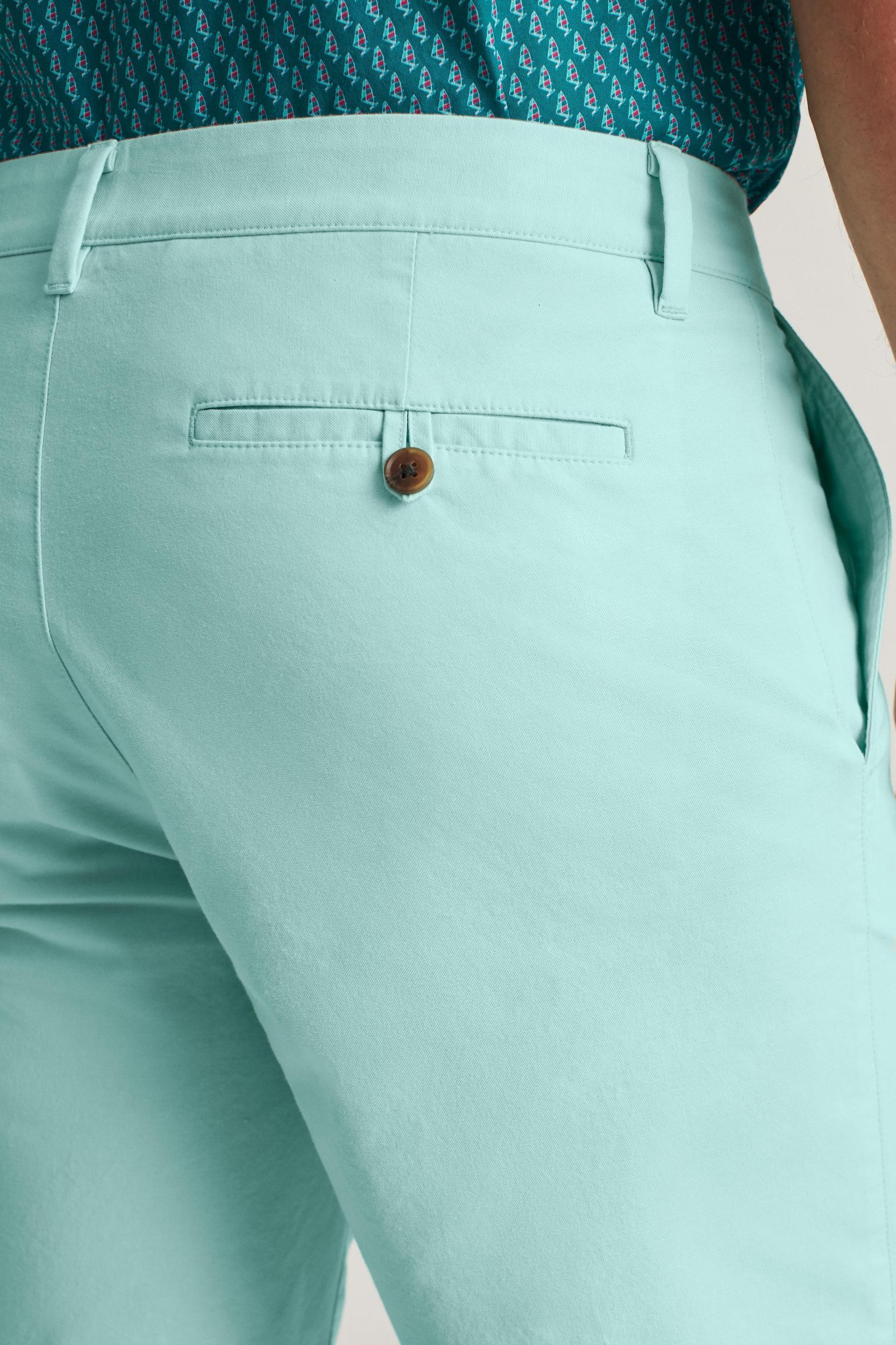 Stretch Seasonal Shorts Product Image