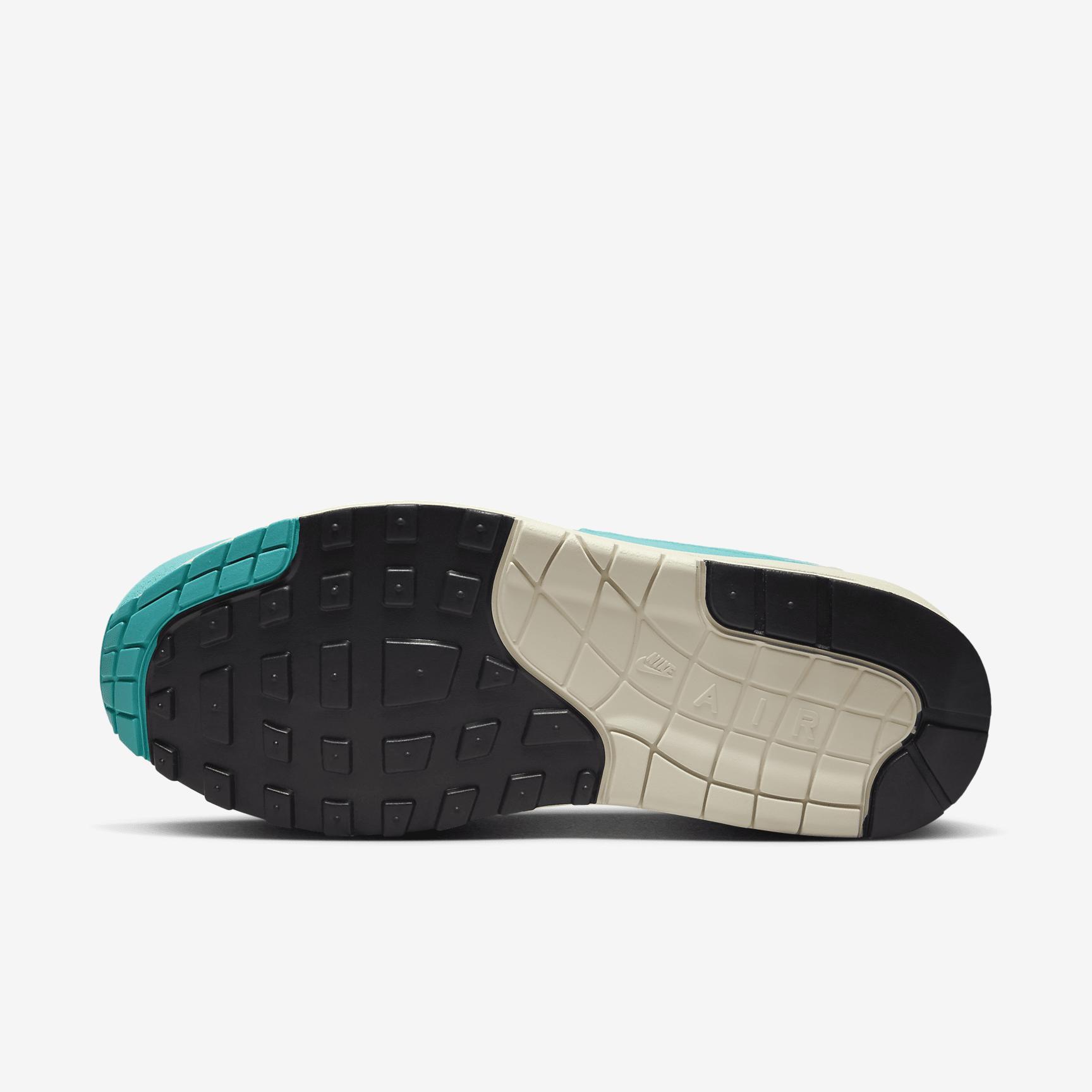 Nike Air Max 1 Women's Shoes Product Image