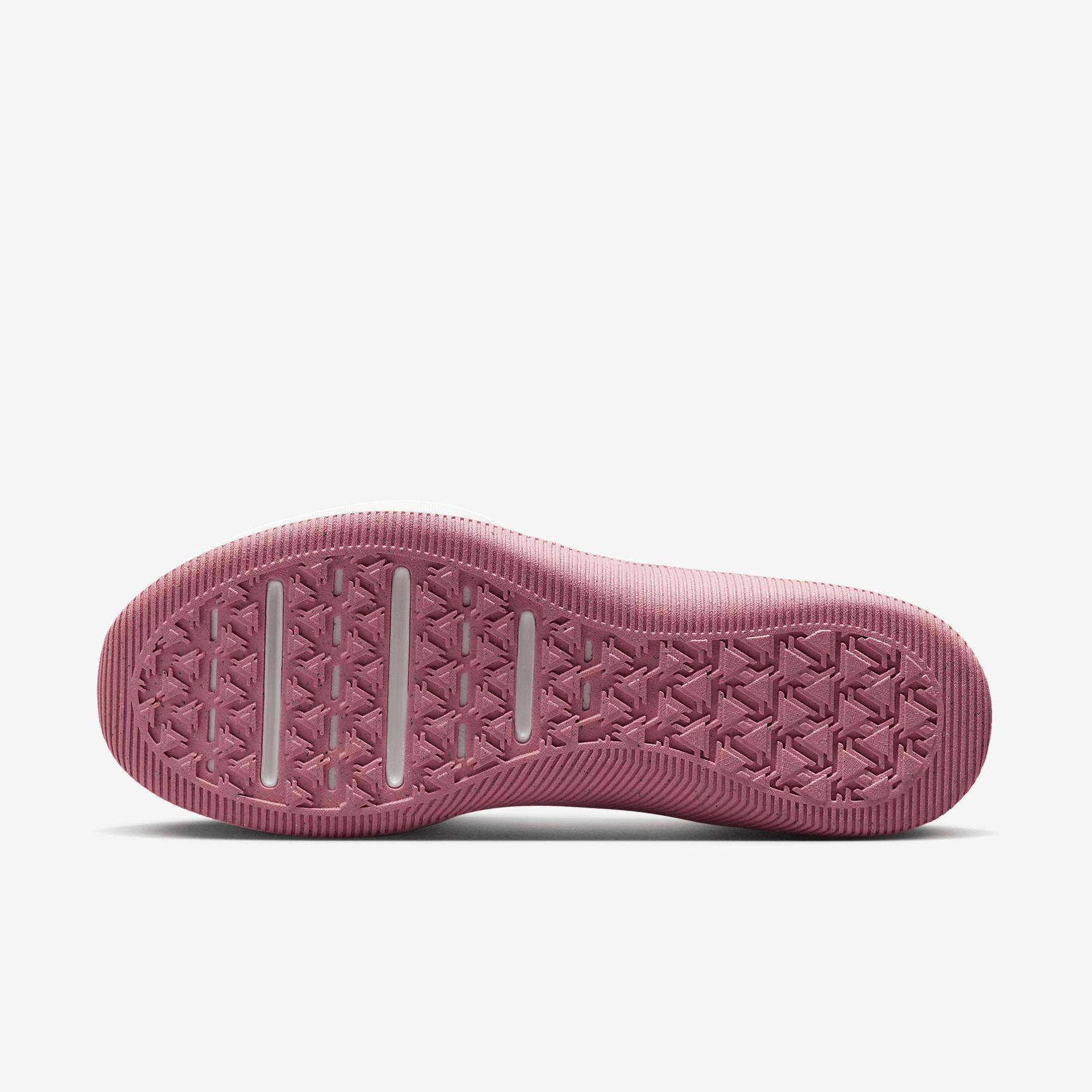 Nike MC Trainer 2 Women’s Workout Shoes Product Image