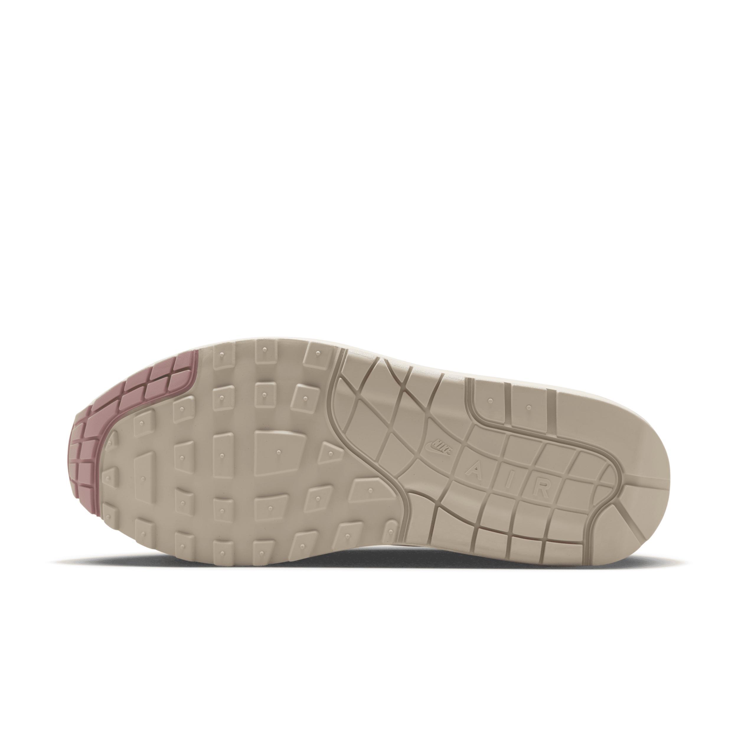 Nike Calm Women's Flip-Flops Product Image