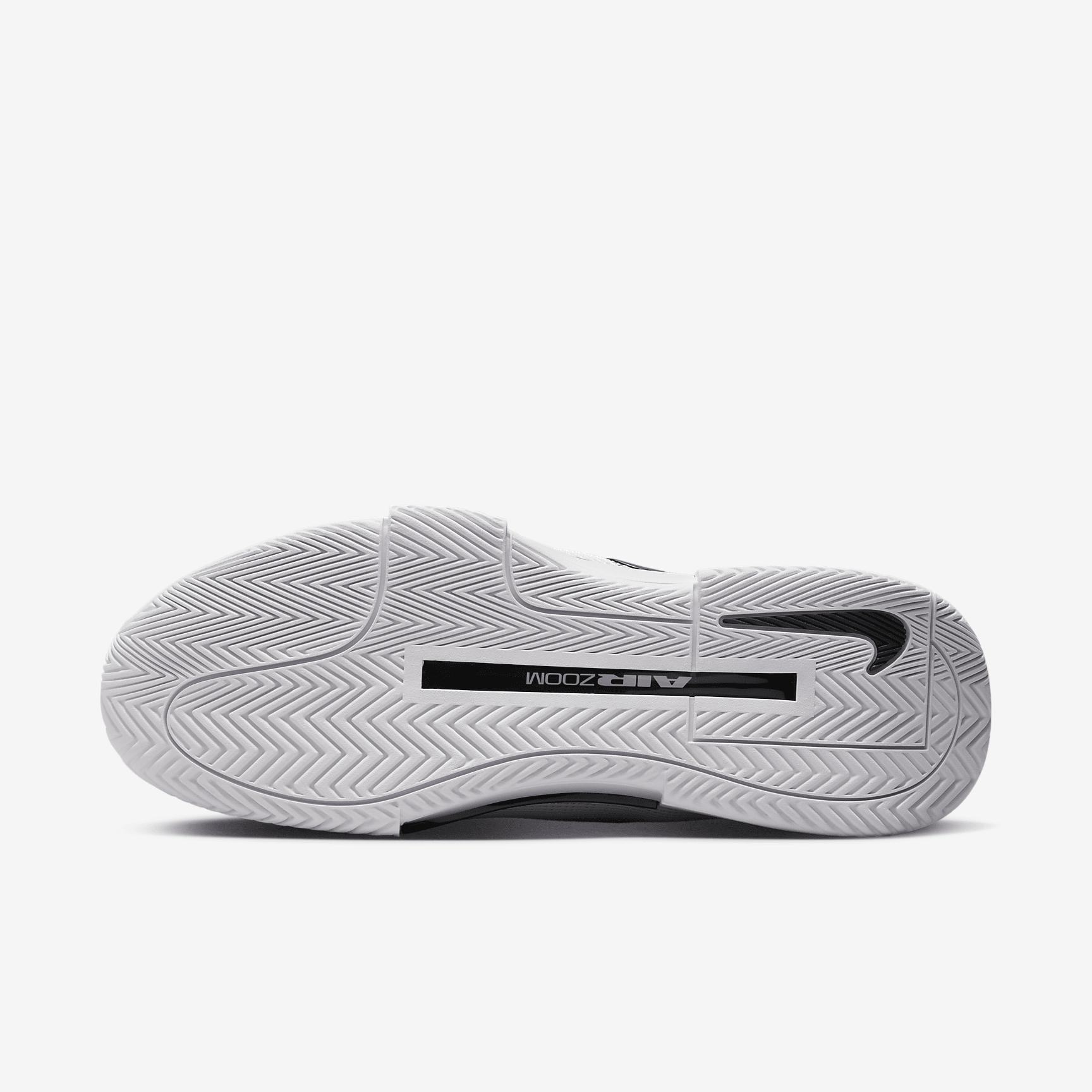 Nike Men's Zoom GP Challenge 1 Hard Court Tennis Shoes Product Image