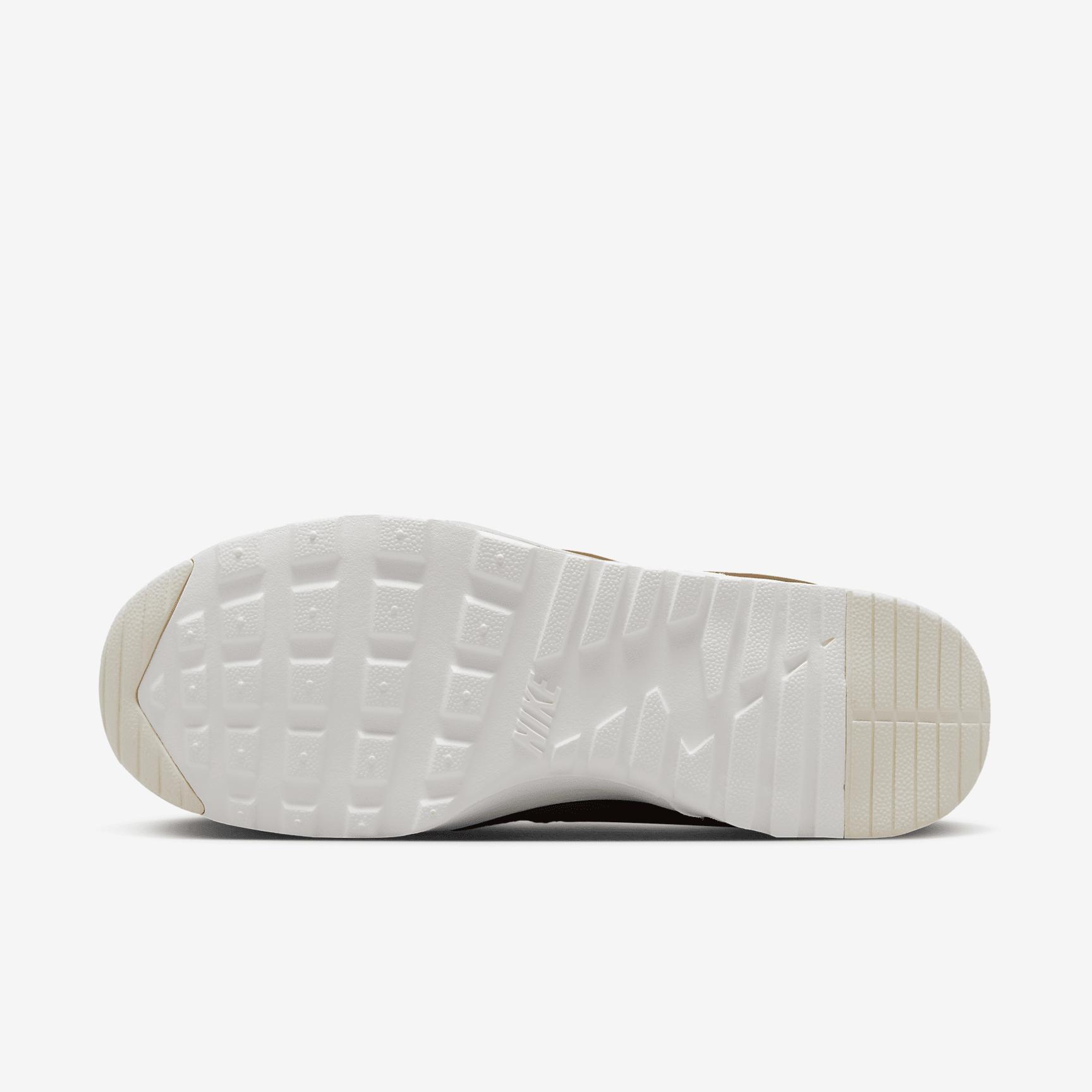 Nike Air Max Thea Mid Women's Shoe Product Image