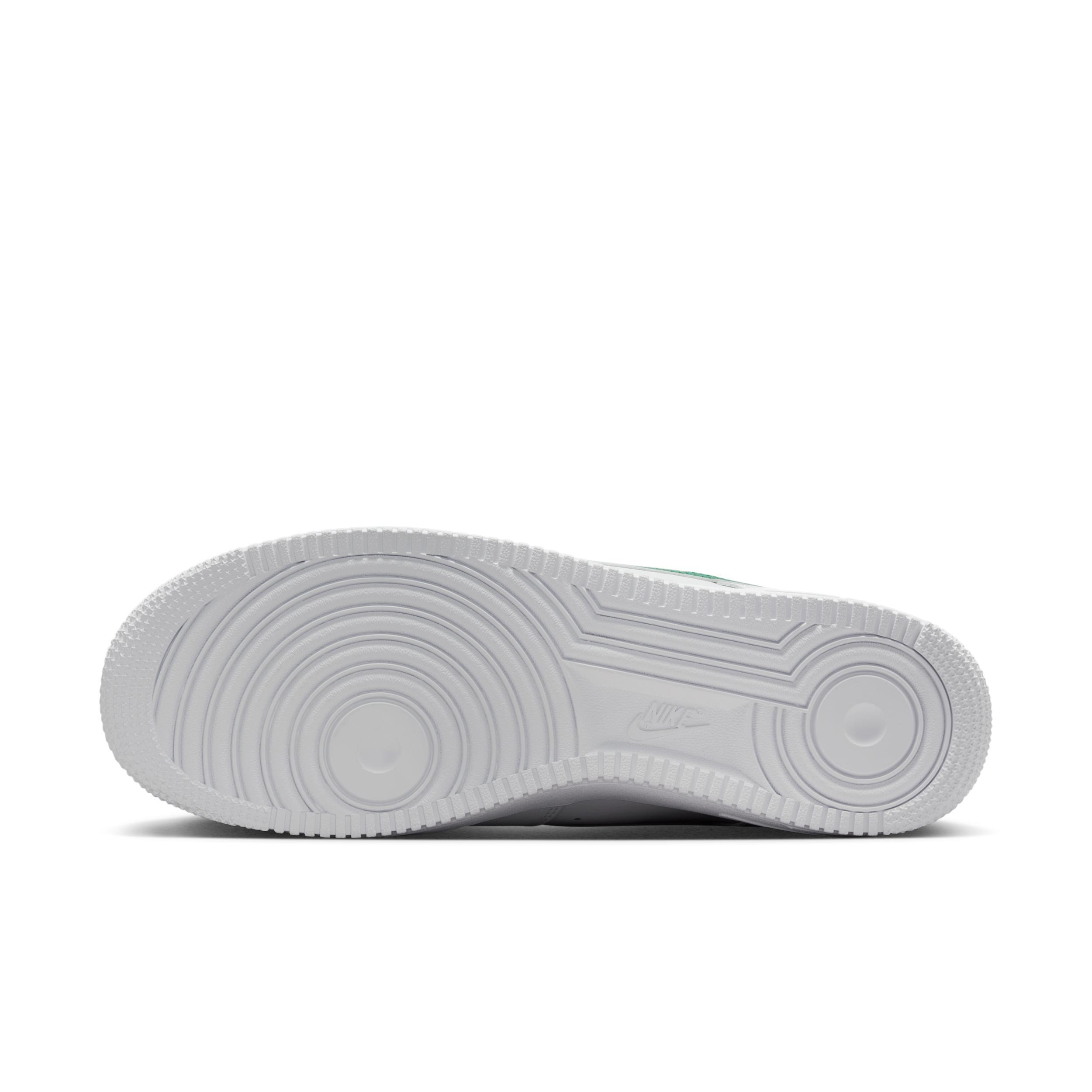 Nike Men's Air Force 1 '07 Shoes Product Image