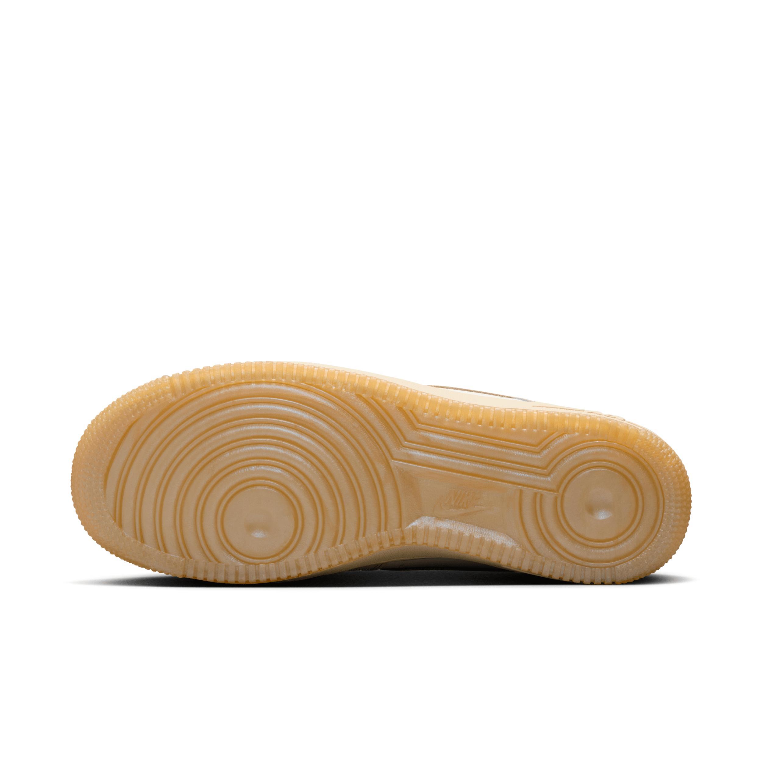 Nike Women's Air Force 1 ’07 LX Shoes Product Image