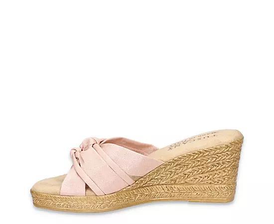 Easy Street Ghita Tuscany Womens Wedge Sandals Product Image
