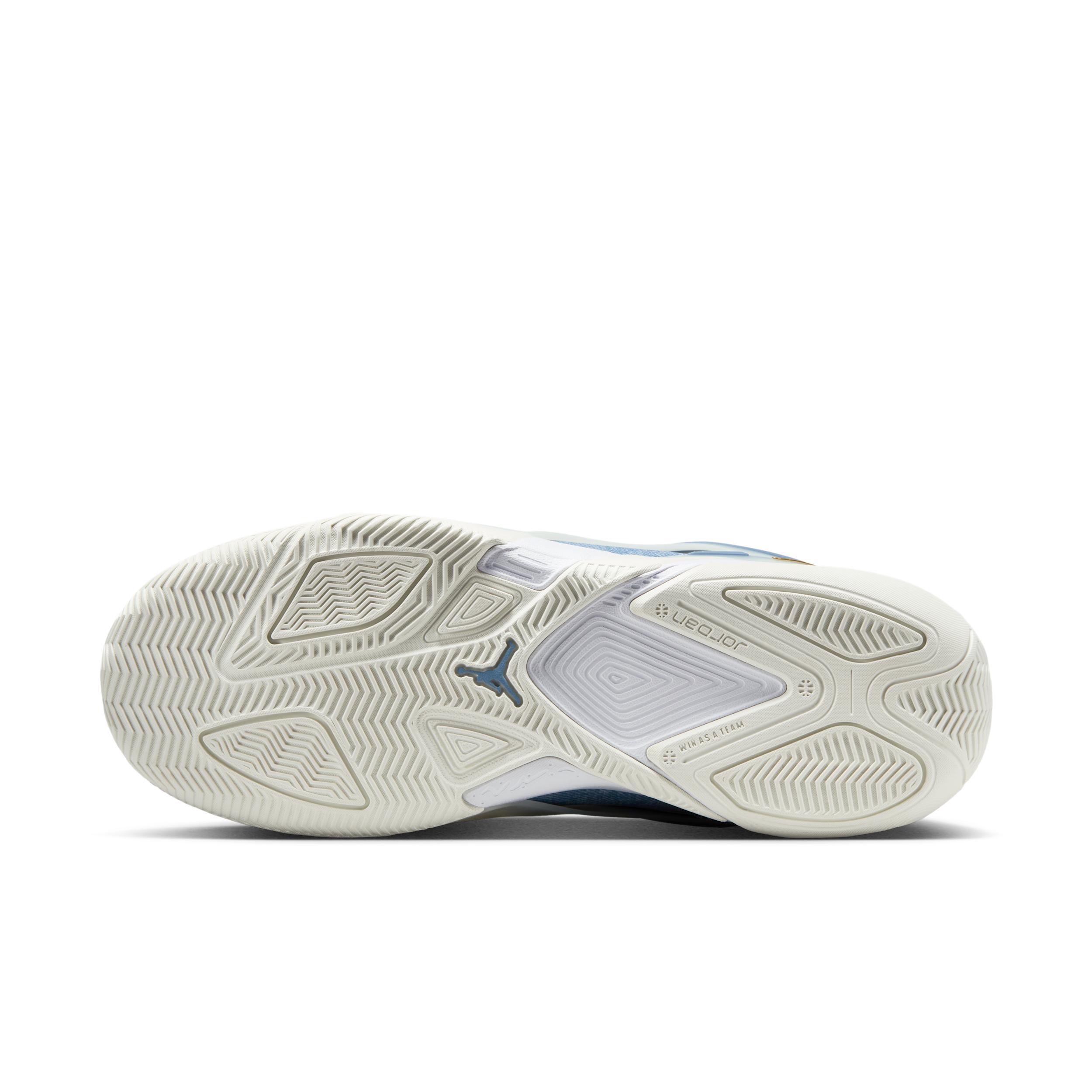 Women's Jordan Heir Series "Denim and Gold" Basketball Shoes Product Image