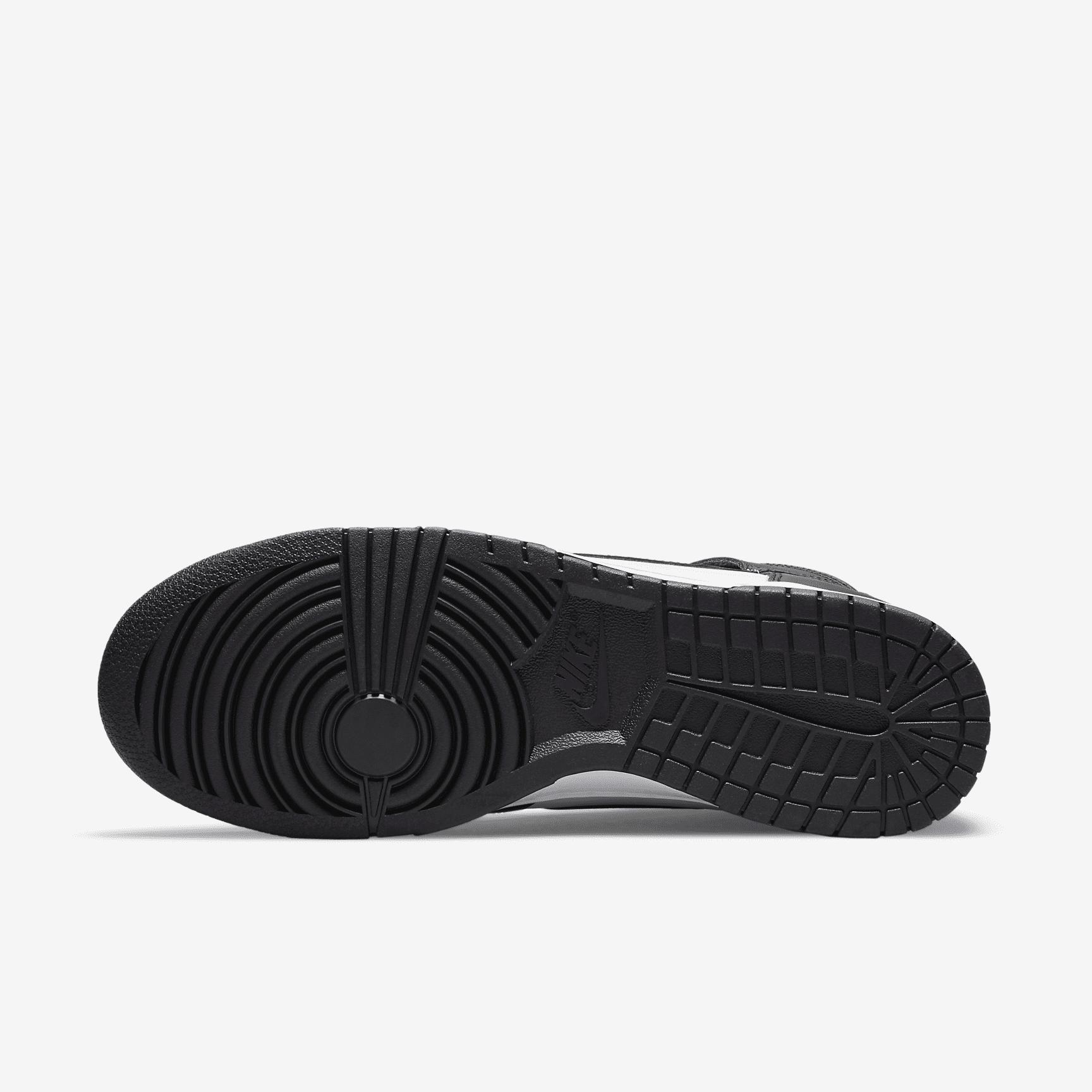 Nike Men's Dunk High Retro Shoes Product Image