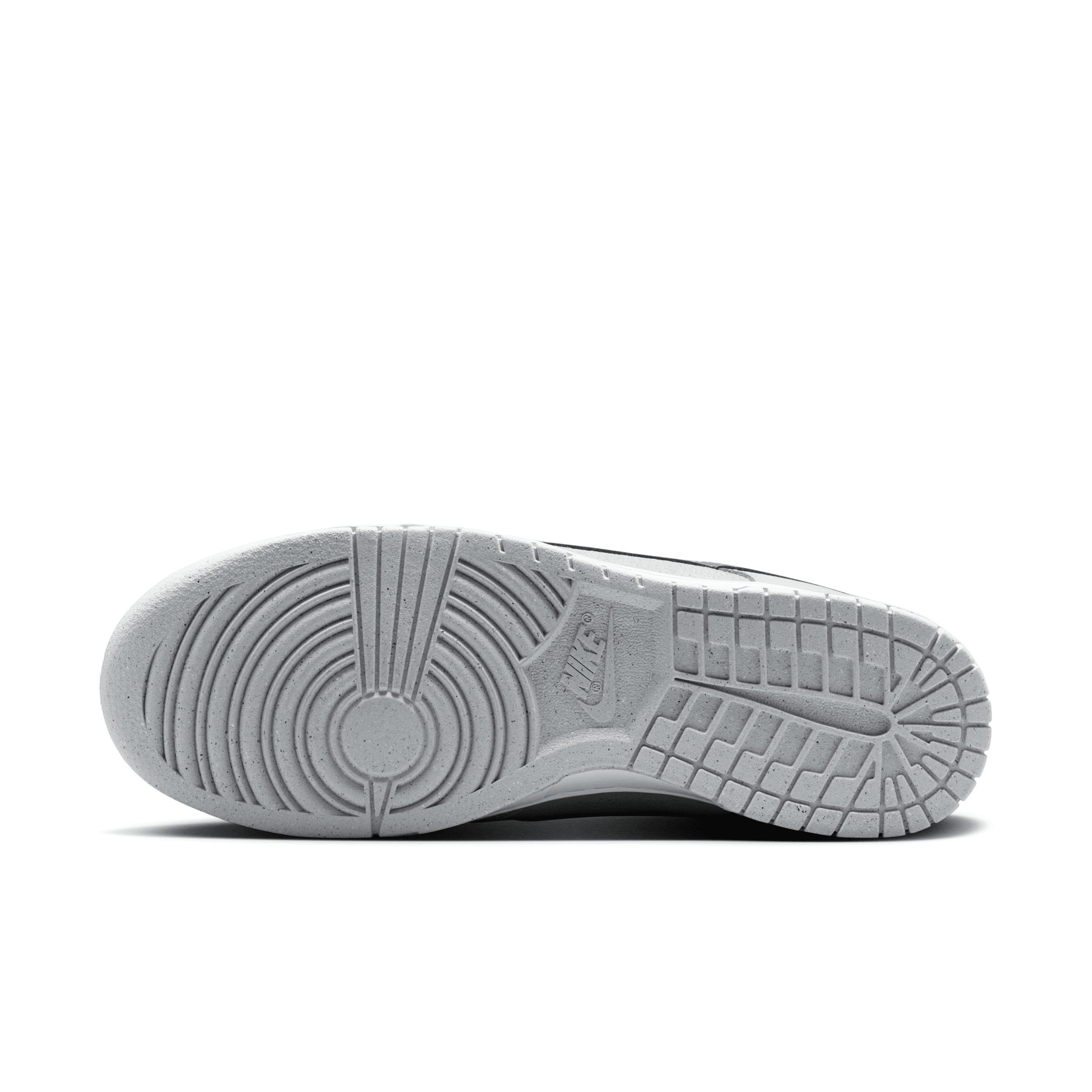 Nike Dunk Low Retro SE Casual Shoes (Mens Sizing) Product Image