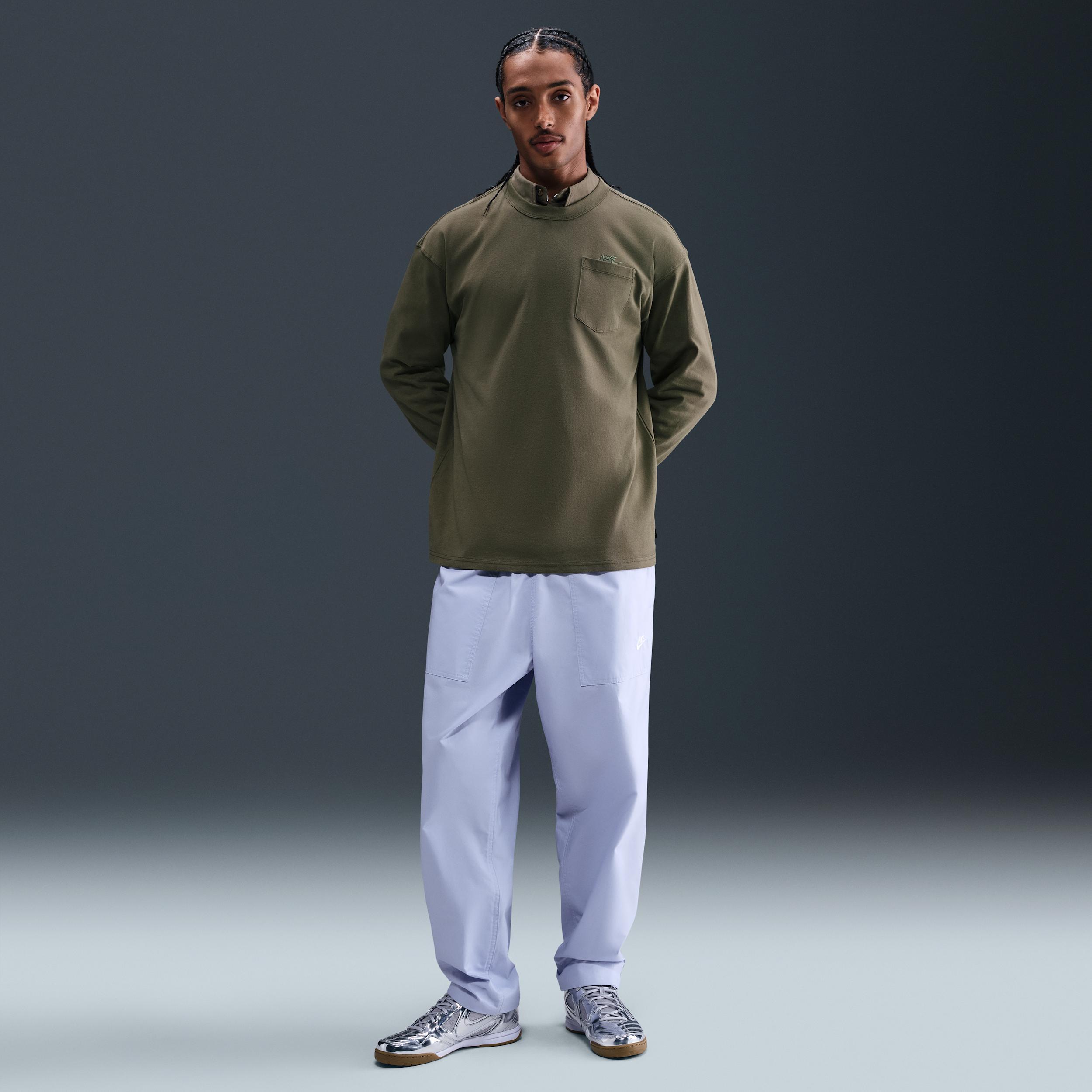 Nike Sportswear Premium Essentials Men's Long-Sleeve Pocket T-Shirt Product Image