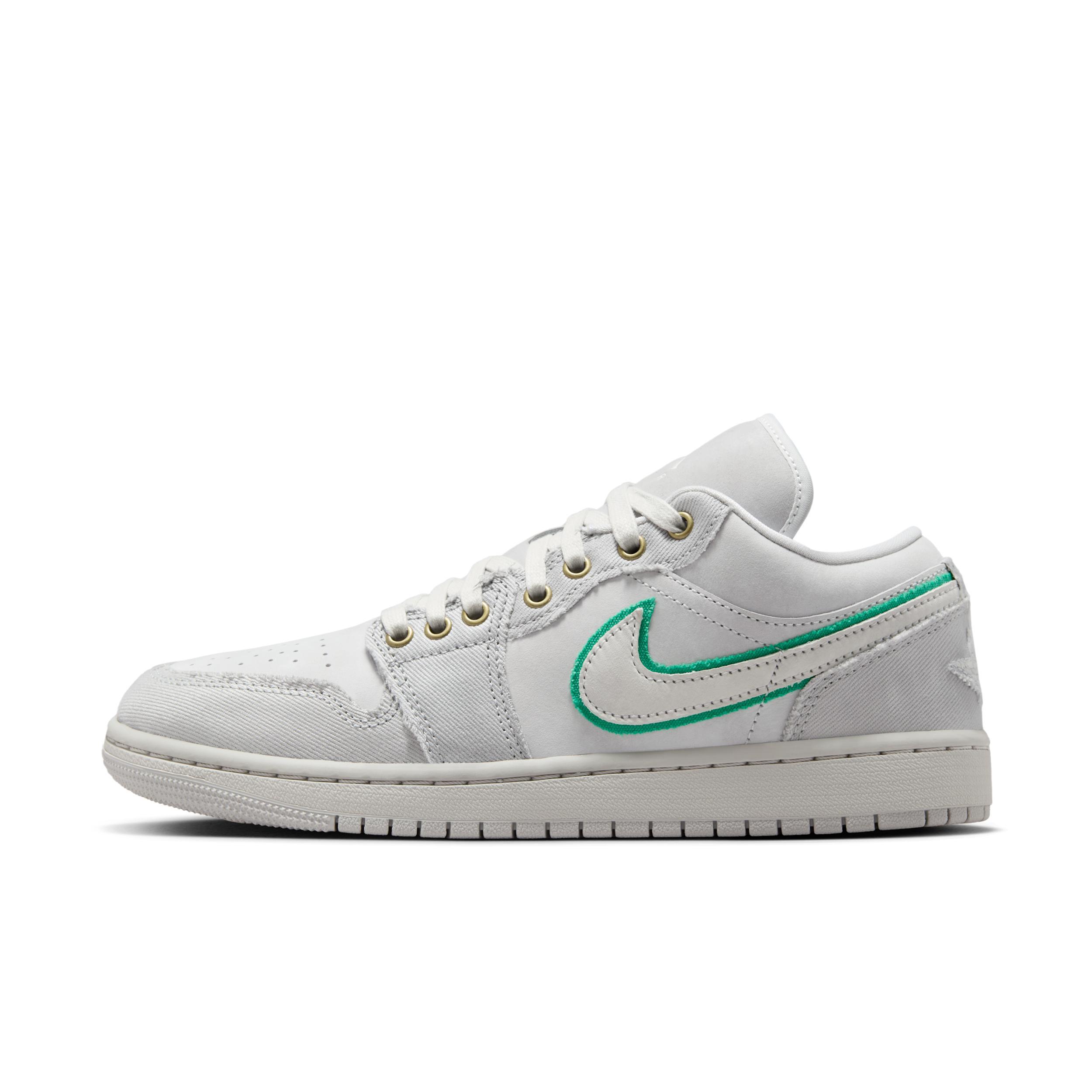 Women's Air Jordan 1 Low SE Shoes Product Image