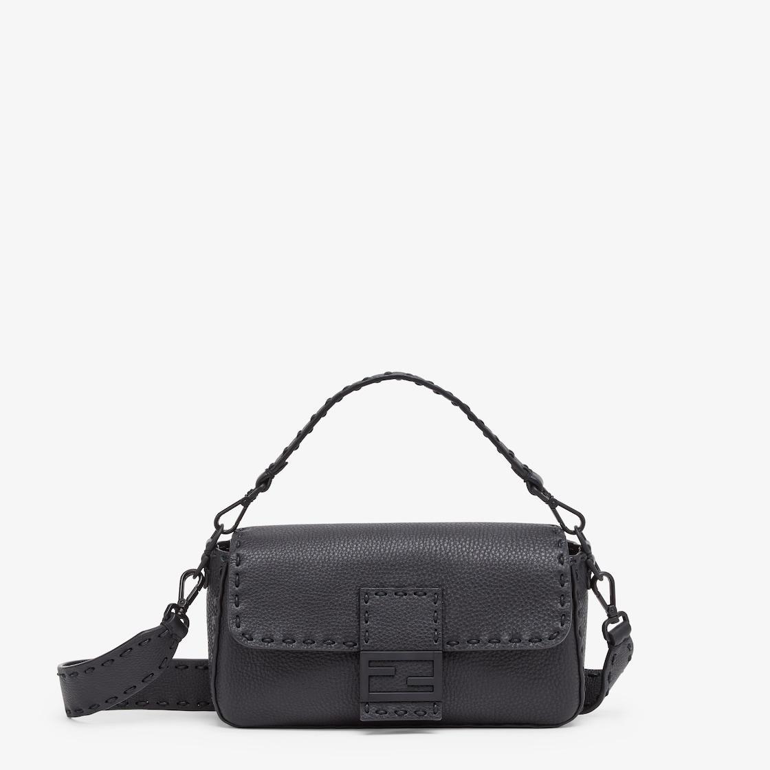 Regular BaguetteBlack Selleria bag with 590 hand-sewn topstitches Product Image