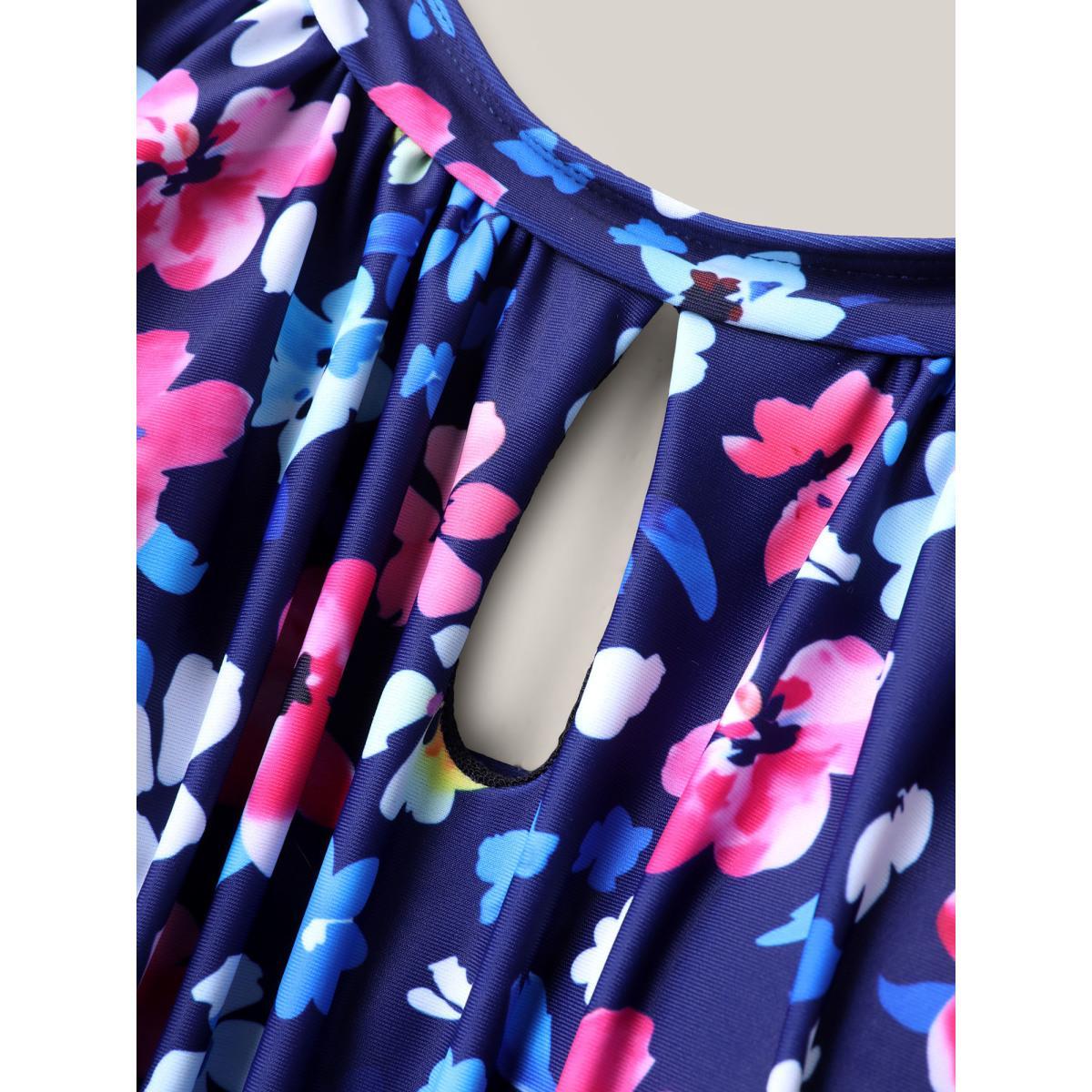 Plus Size Floral Print Keyhole Pockets Swim Romper Women's Swimwear Aegean Beach Curve Bathing Suits High stretch One Pieces BloomChic 26/4X Product Image