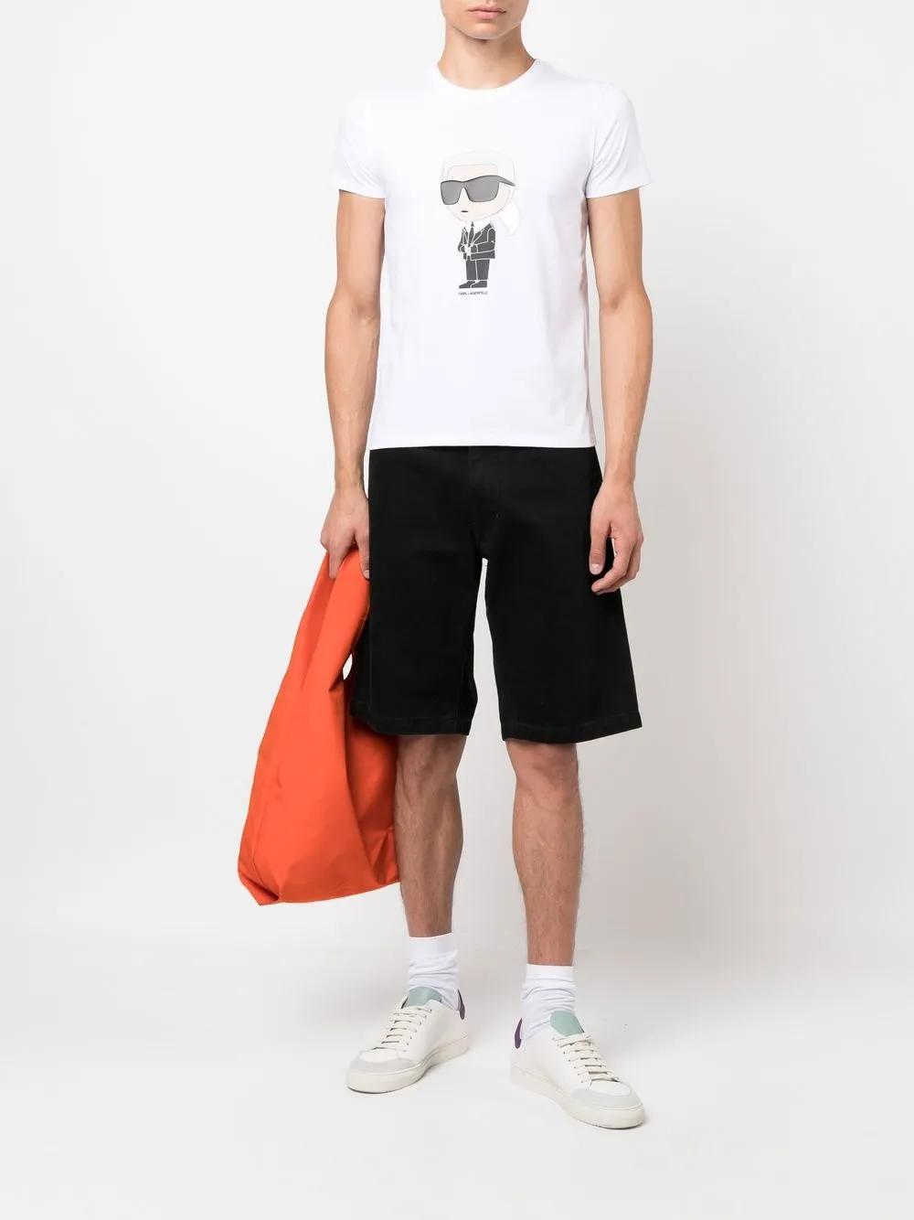 Ikon organic-cotton T-shirt Product Image