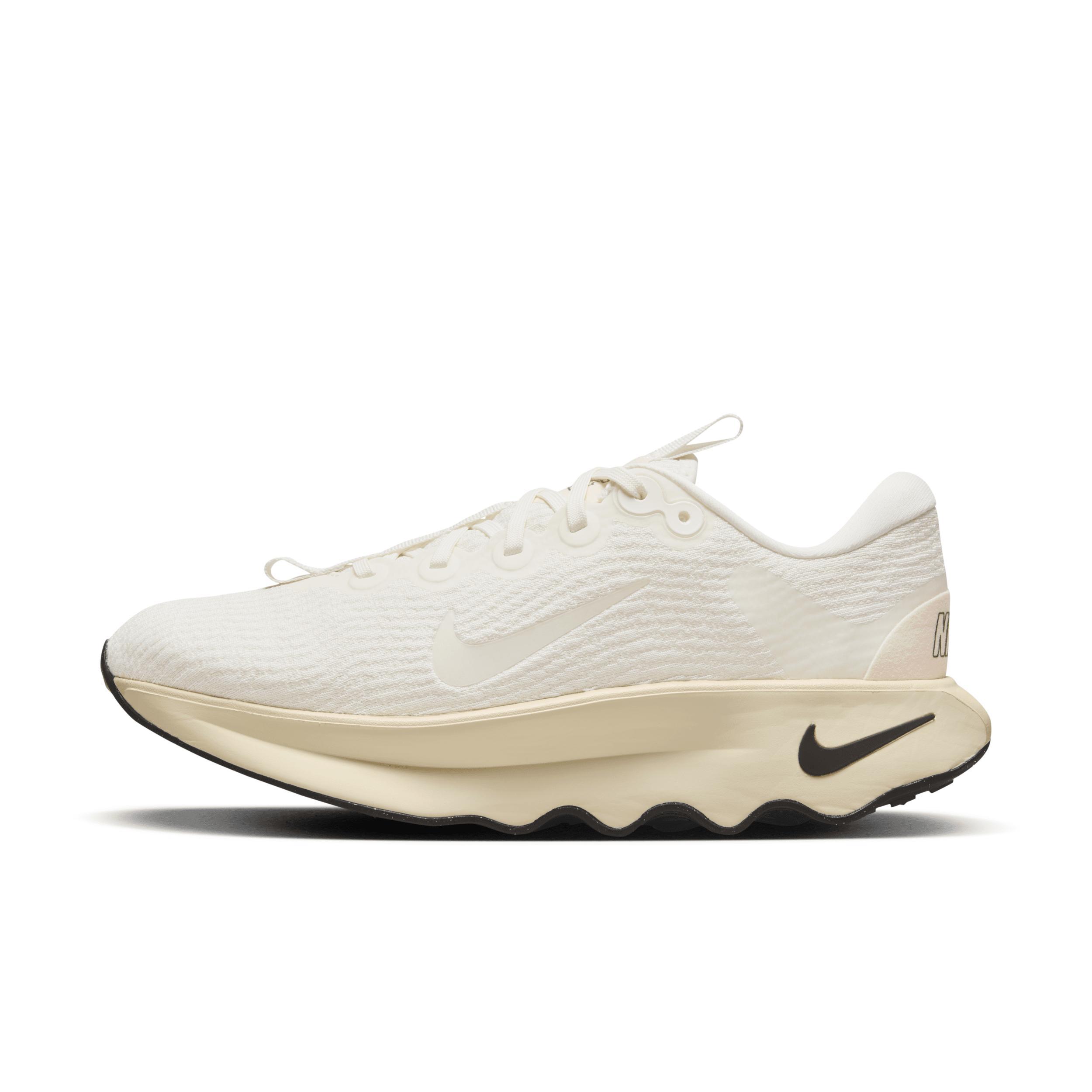 Nike Womens Motiva Walking Shoes Product Image