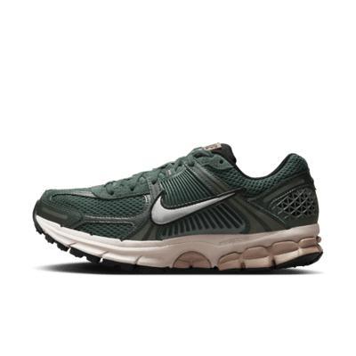 Nike Womens Zoom Vomero 5 Casual Shoes Product Image