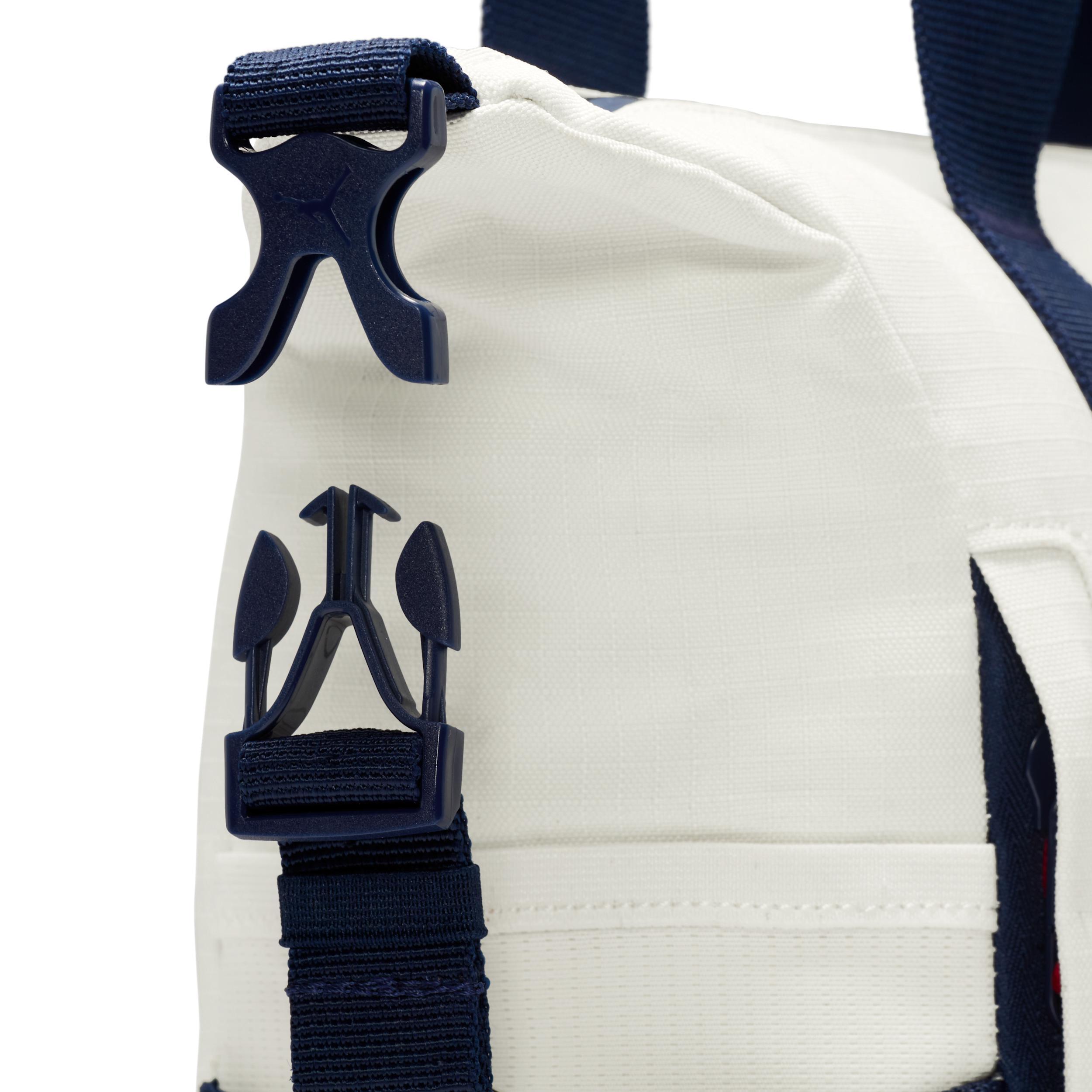 Men's Jordan Tote Bag (40L) Product Image