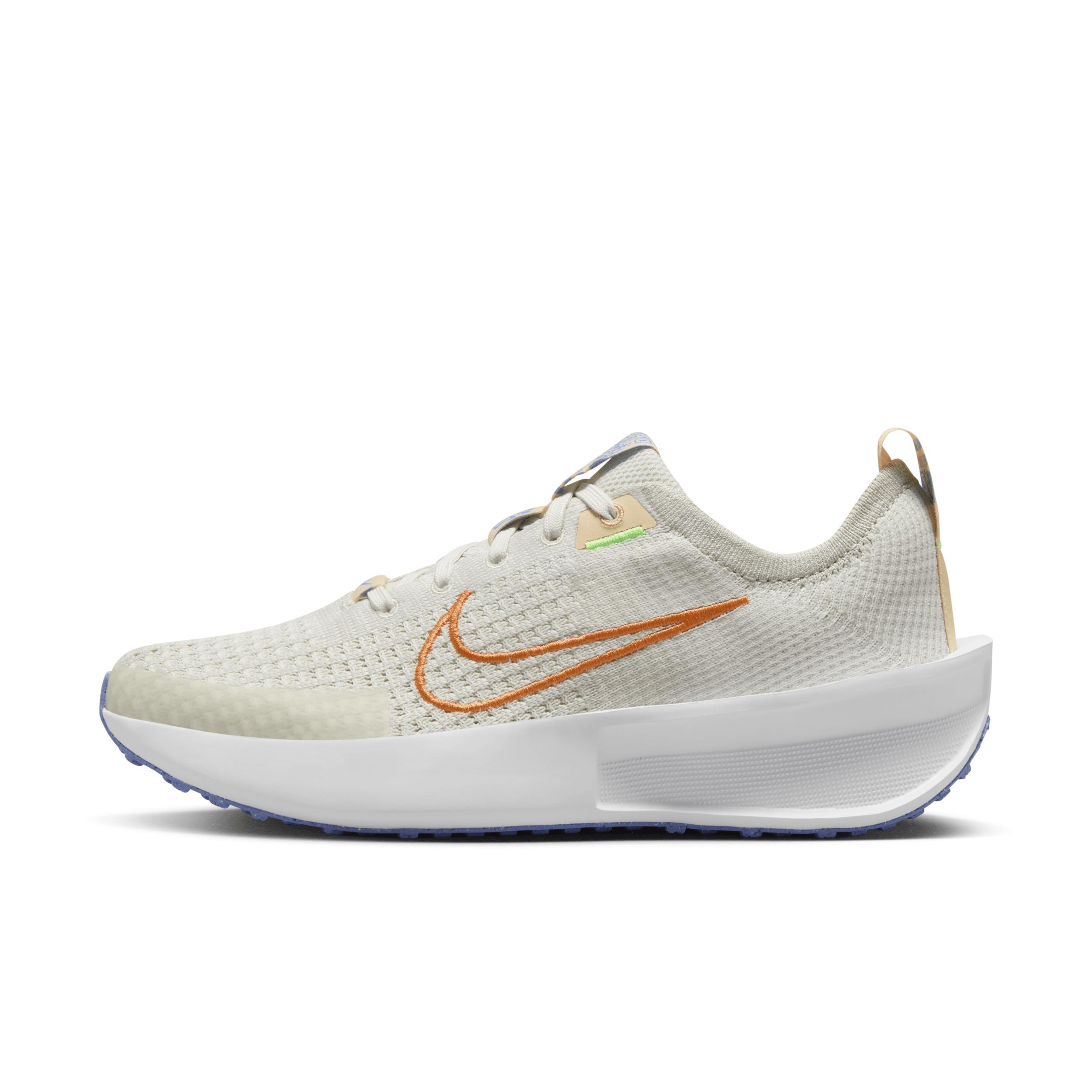 Nike Women's Interact Run Road Running Shoes Product Image